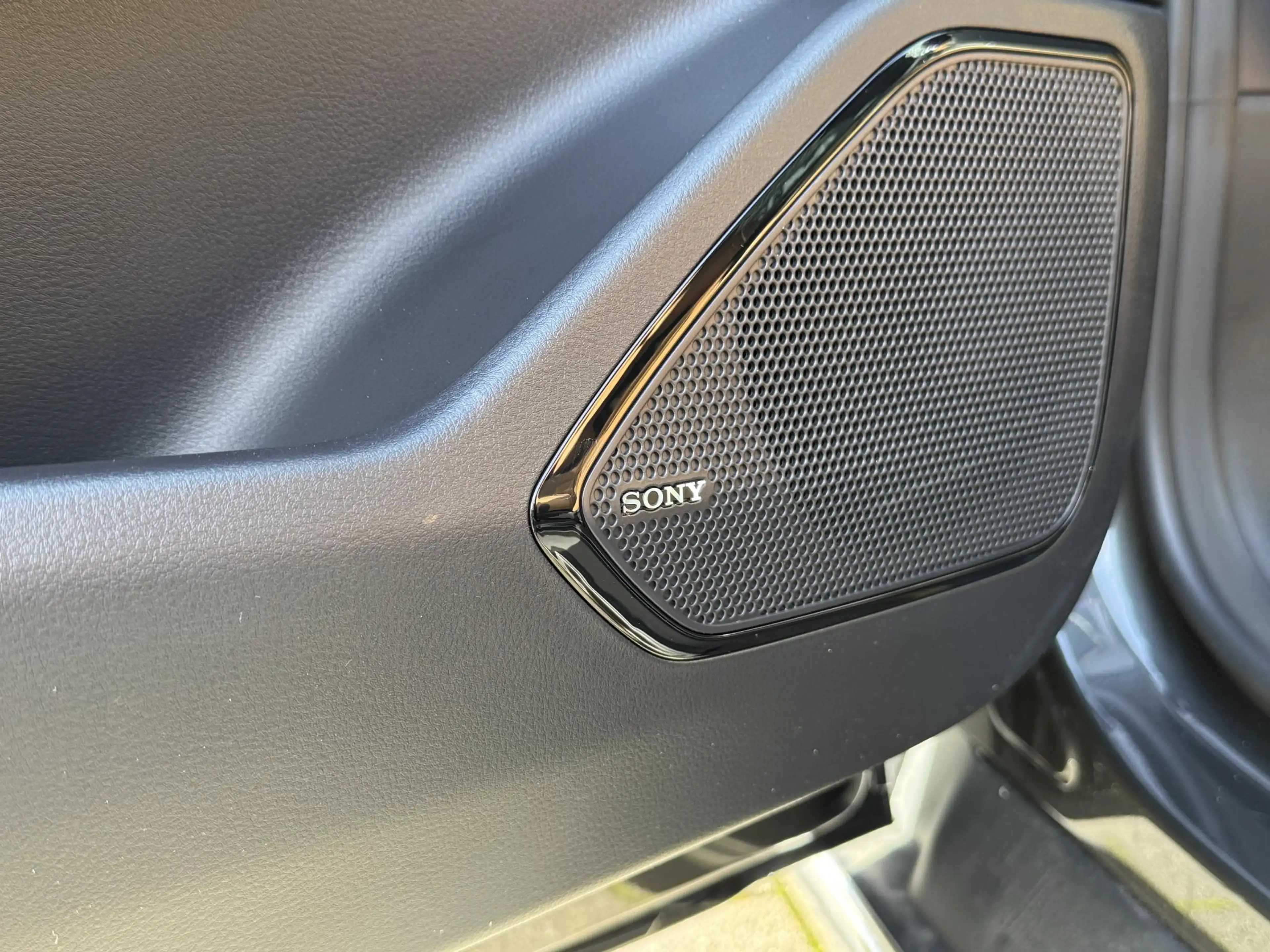 Mazda 6e BEV 68.8 kWh 258hp Takumi Plus — photo 12