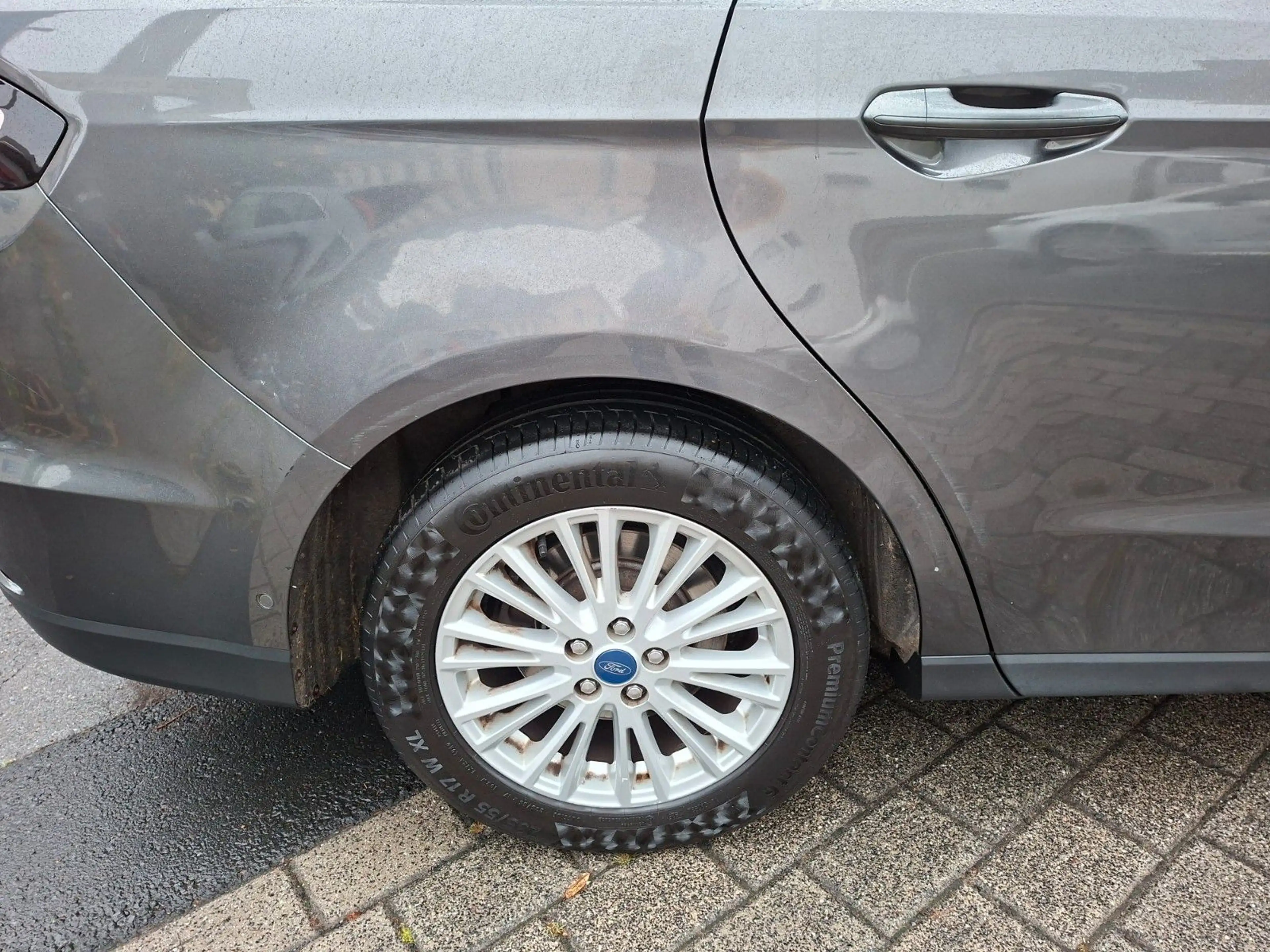 Ford Galaxy Titanium — photo 4