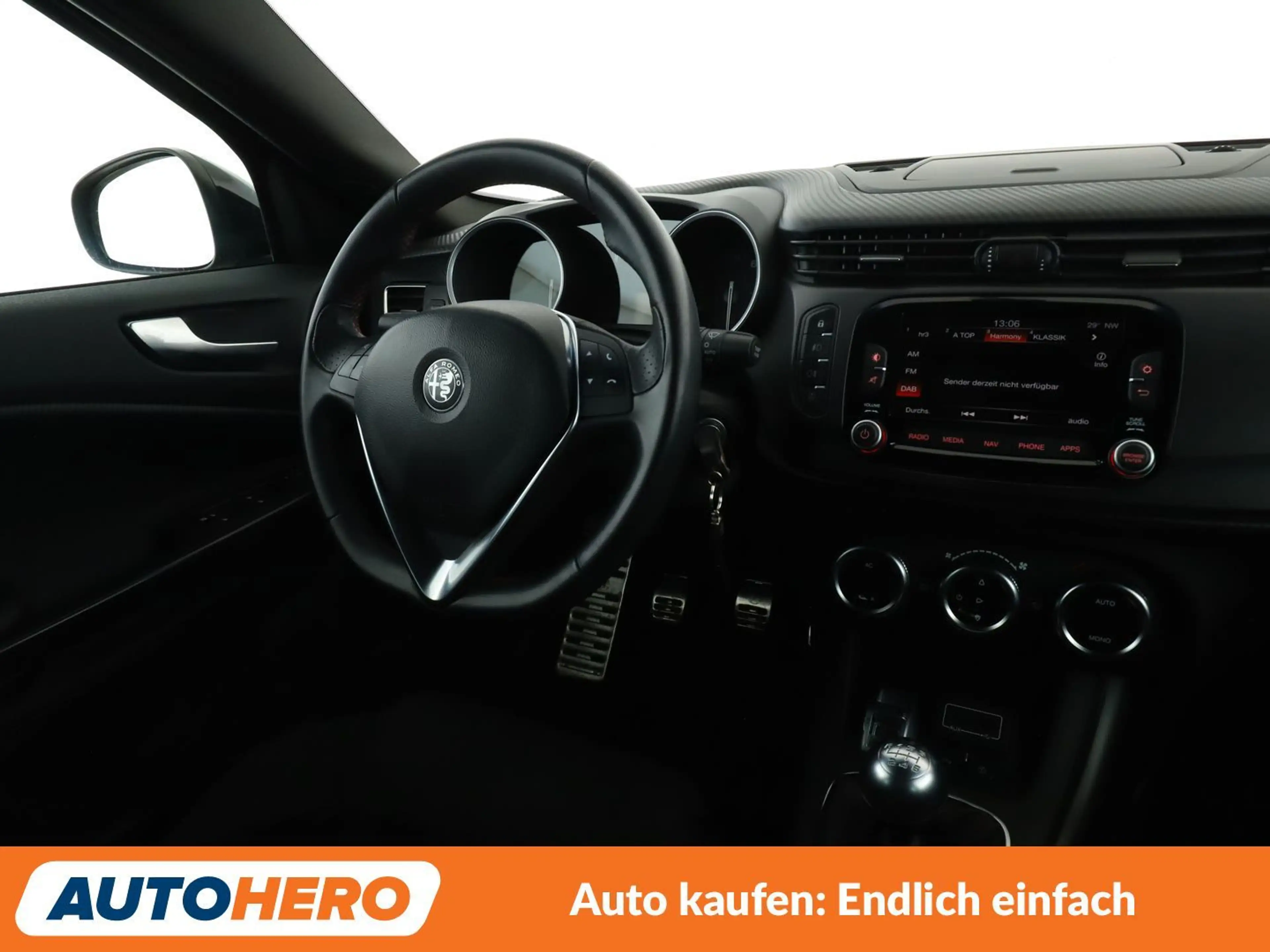 Alfa Romeo Giulietta 1.4 Turbo Sprint *NAVI*TEMPO*PDC*SHZ*ALU*KLIMA* — photo 13