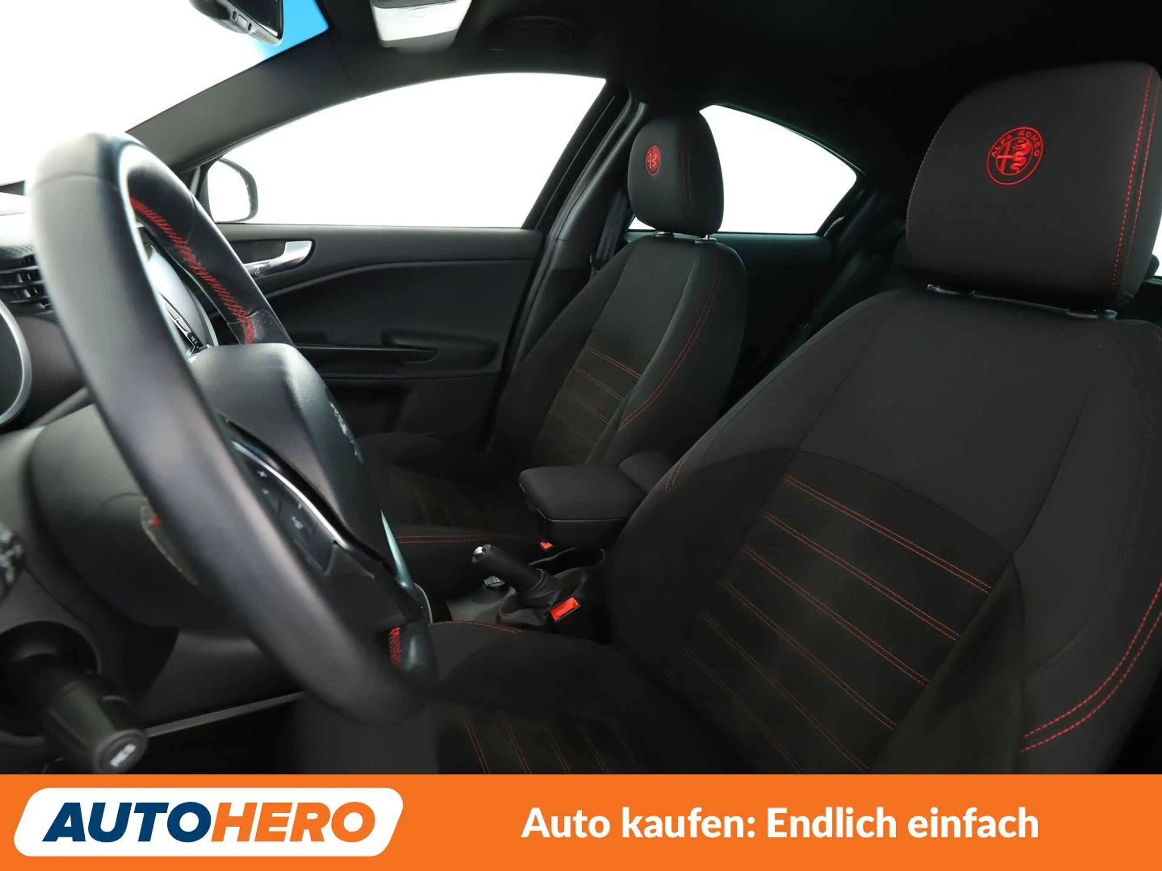 Alfa Romeo Giulietta 1.4 Turbo Sprint *NAVI*TEMPO*PDC*SHZ*ALU*KLIMA* — photo 10