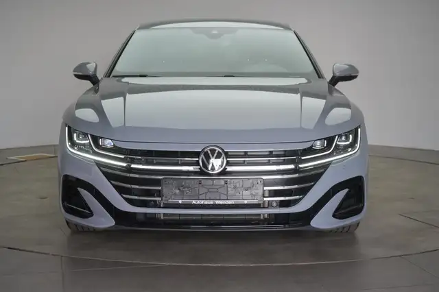 Volkswagen Arteon view 2