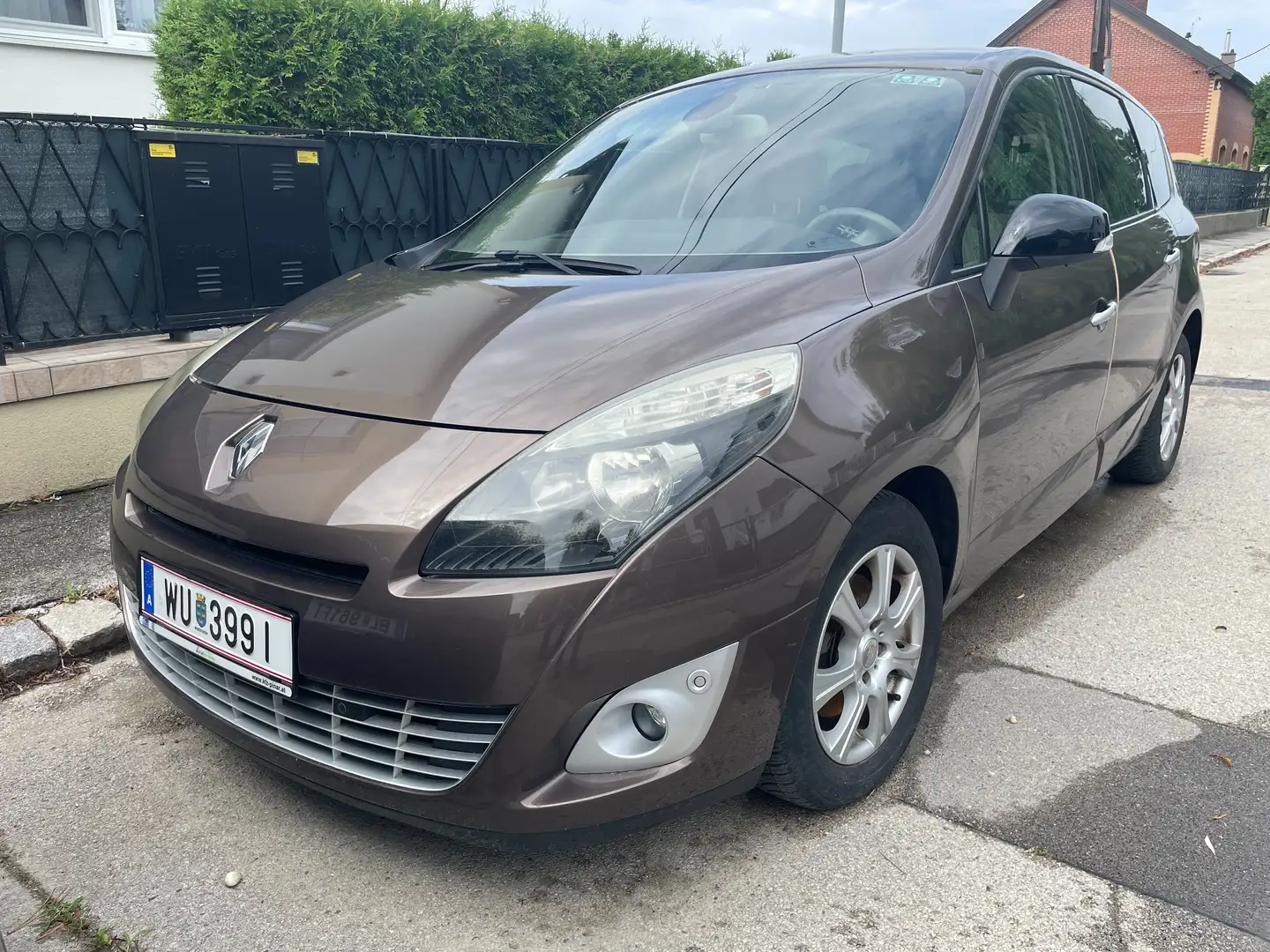 Renault Grand Scenic Privilège 1,5 dCi EDC DPF Brown - 1