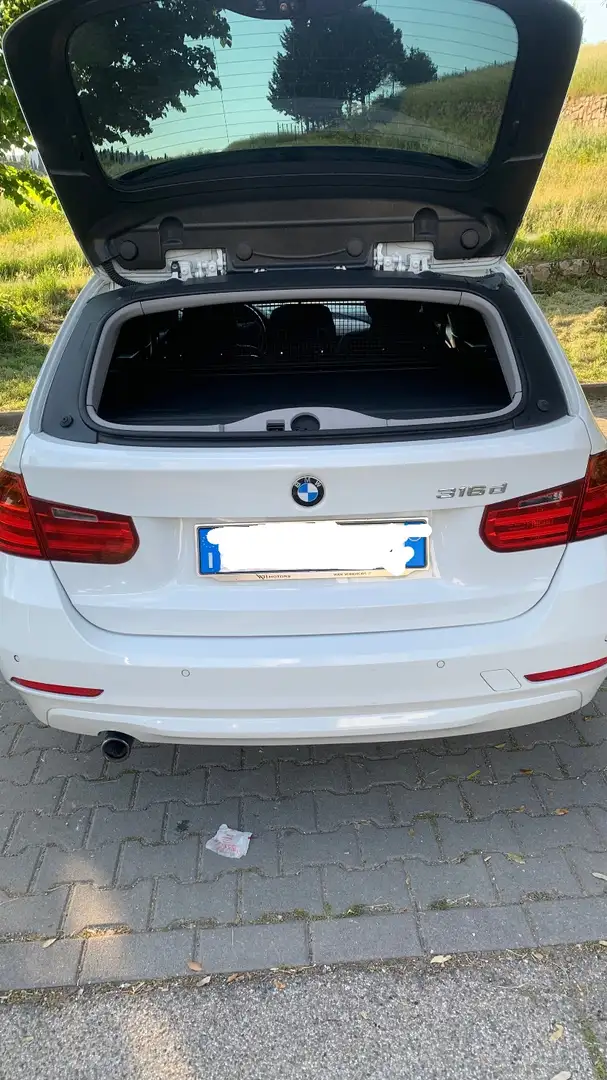 BMW 316 316d Touring Sport - 2