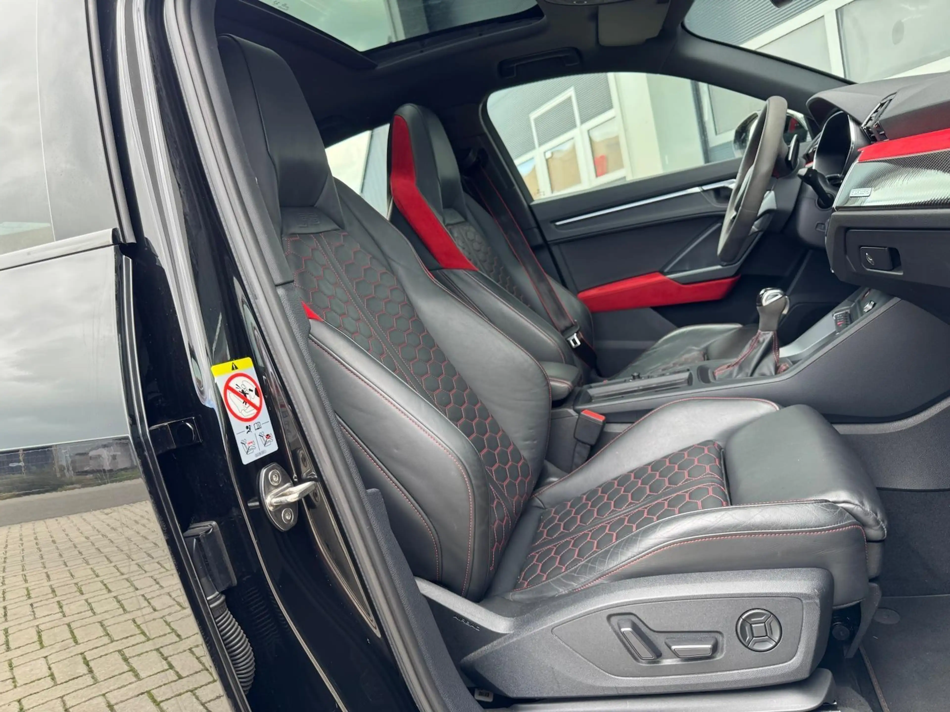 Audi RS Q3 RS Q3 2.5 TFSI | RS Geruit Leder | Panorama | Viru — photo 29