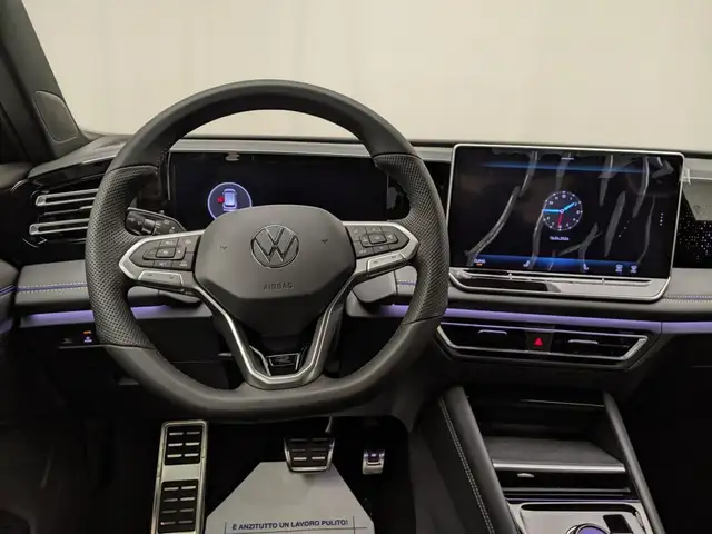 Volkswagen Tiguan view 7
