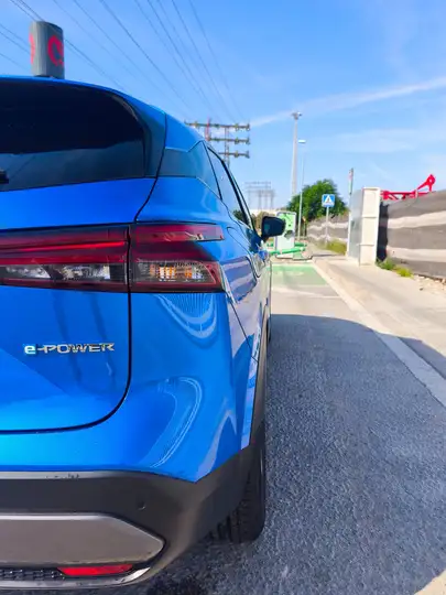 Nissan Qashqai E-POWER N-CONNECTA 2023, foto 31