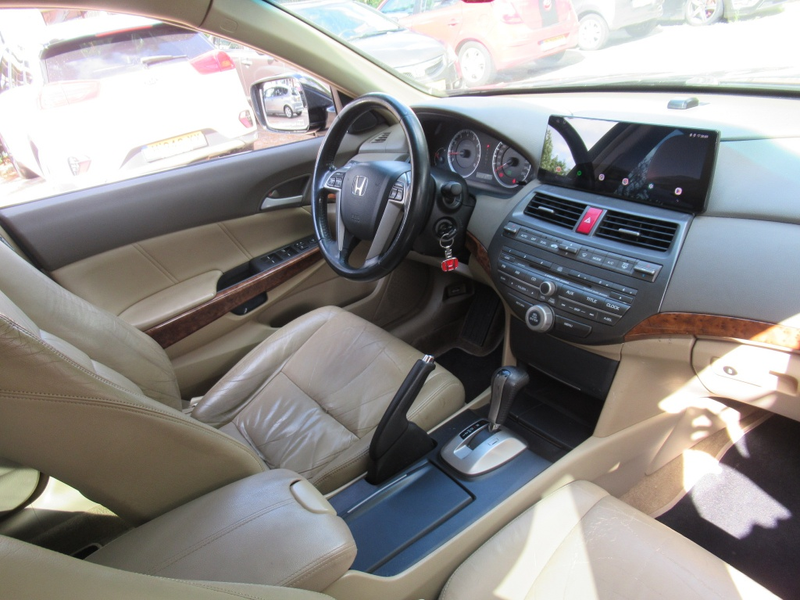 Honda Accord 3.5 V6 V-TEC NW Gr. Beurt+Distributie+APK RIJKLAAR — photo 13
