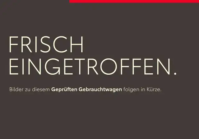 Toyota Camry Hybrid Executive, Anhängerkupplung, LED, Navi