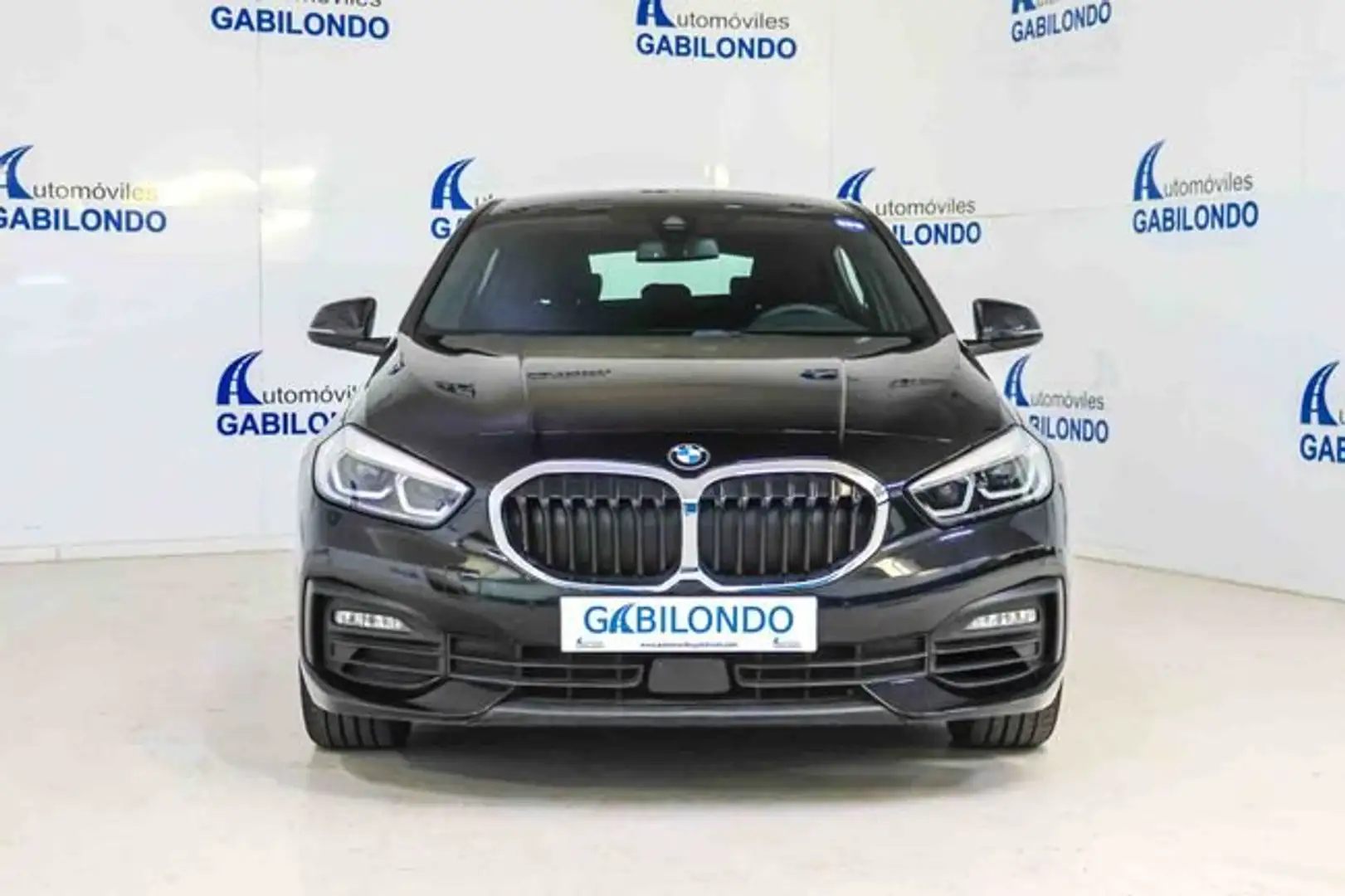 BMW 118 118iA Noir - 2