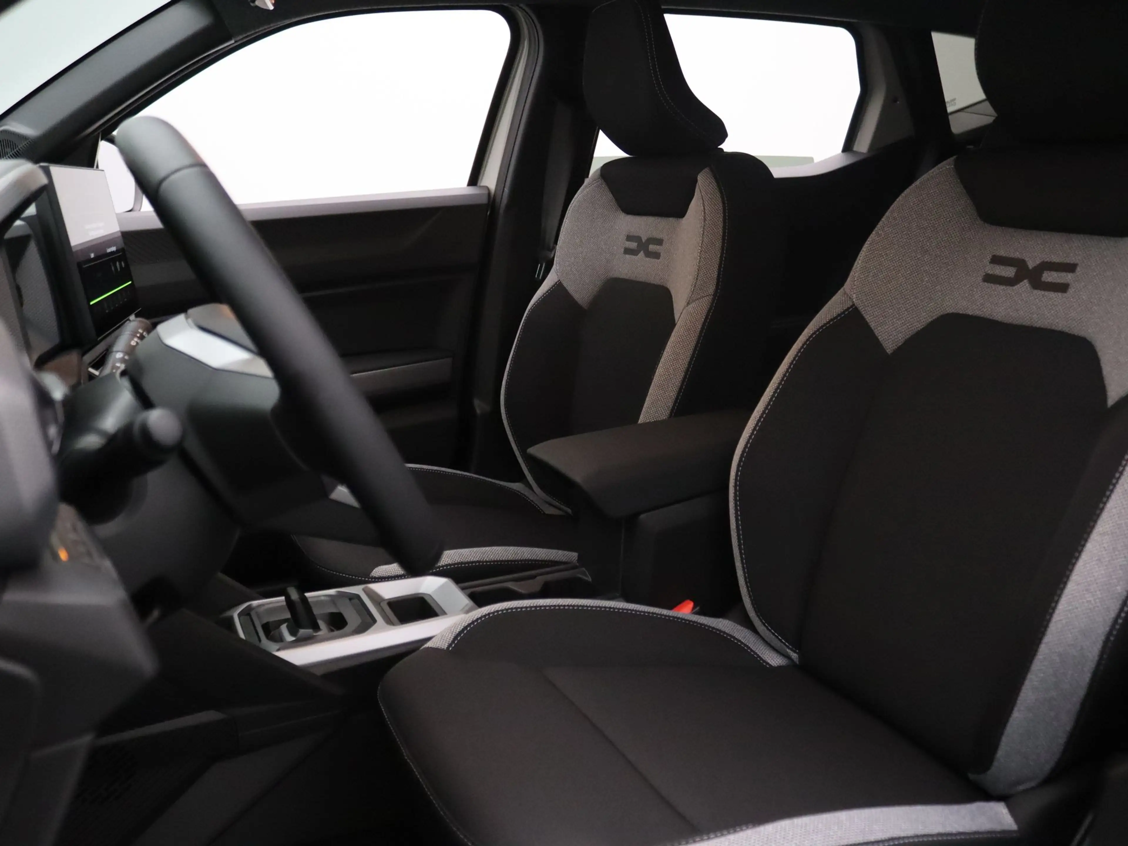 Dacia Duster 155pk hybrid limited edition Apple Carplay/Android — photo 4