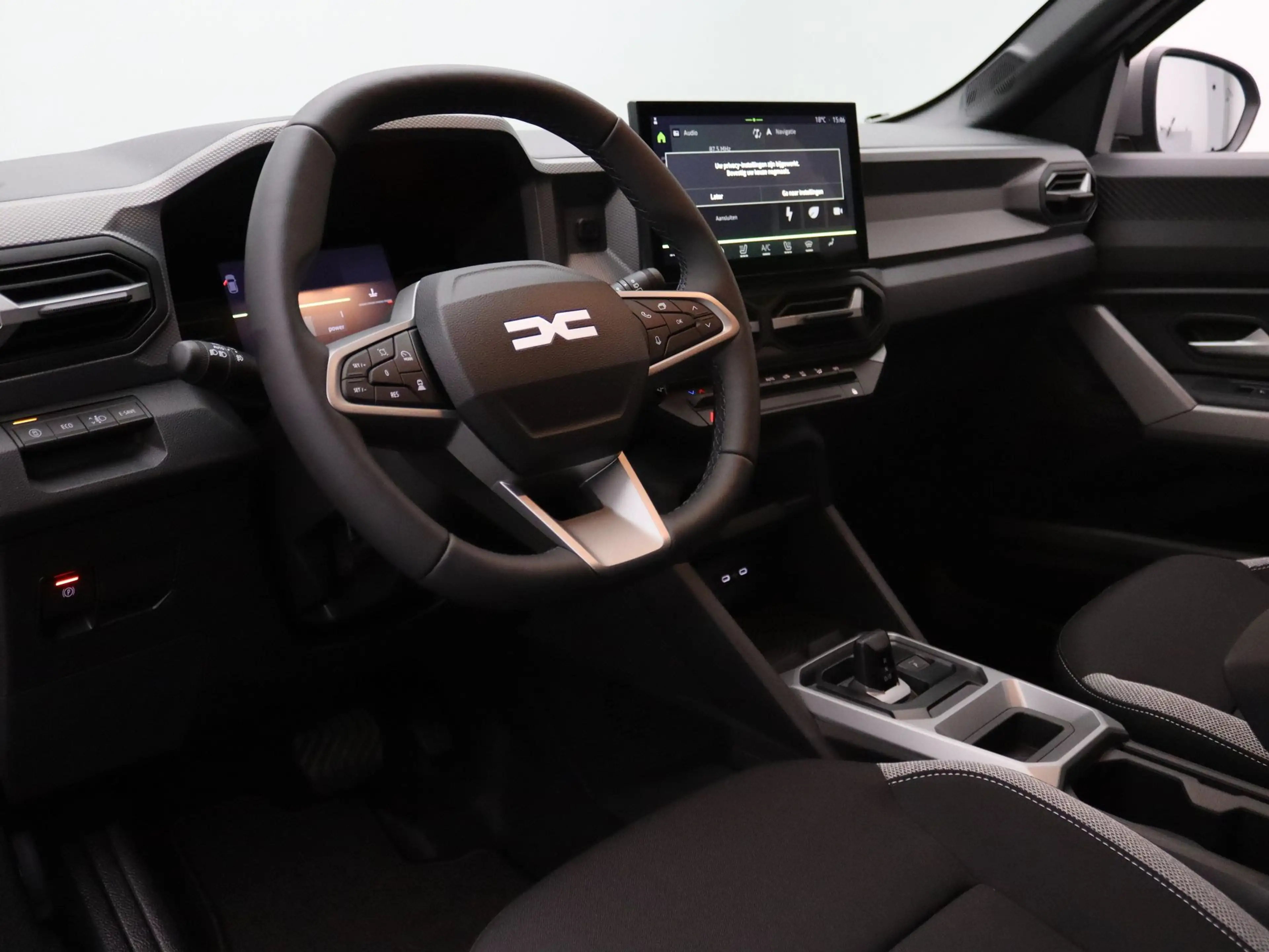 Dacia Duster 155pk hybrid limited edition Apple Carplay/Android — photo 3