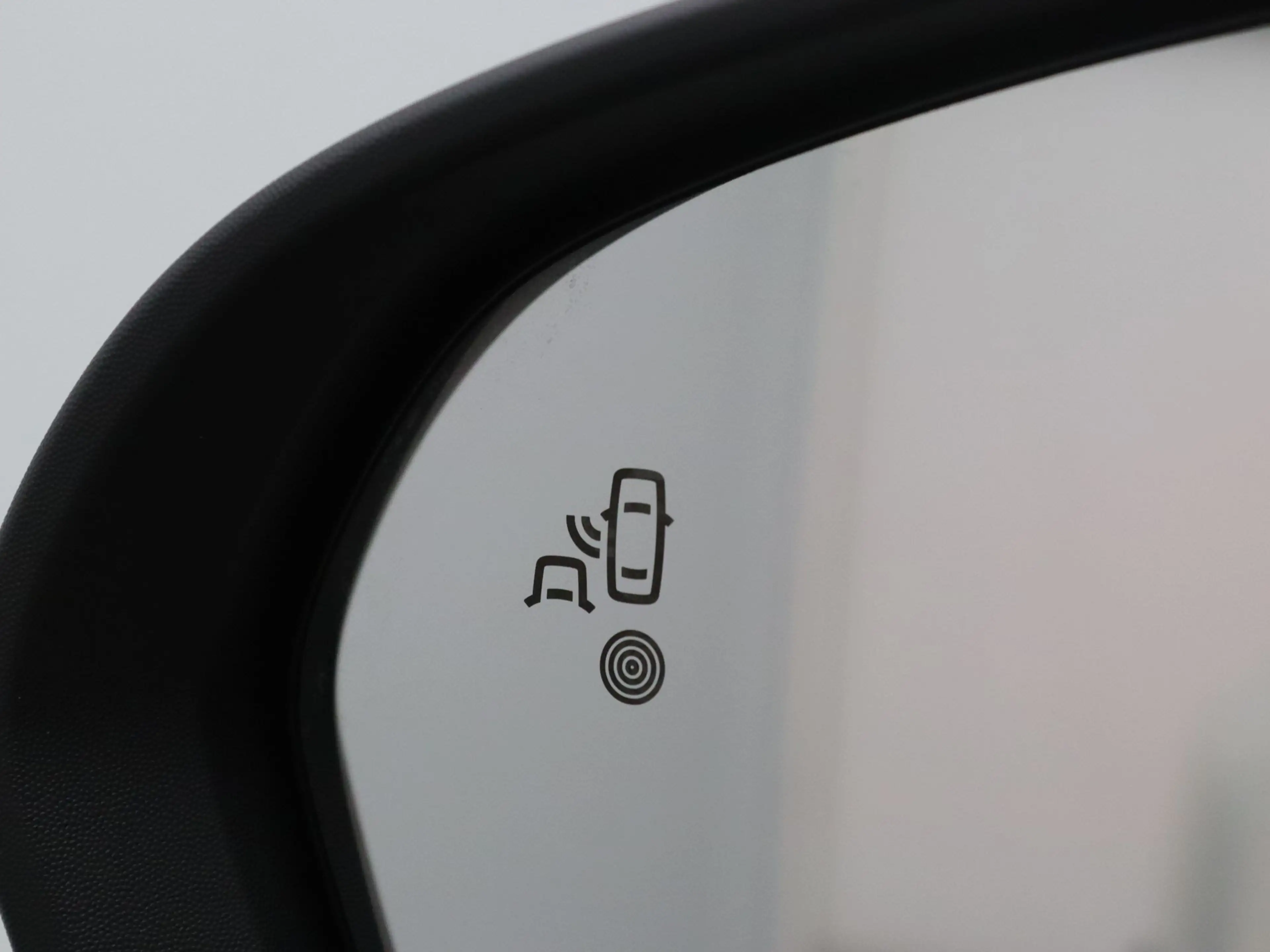 Dacia Duster 155pk hybrid limited edition Apple Carplay/Android — photo 21