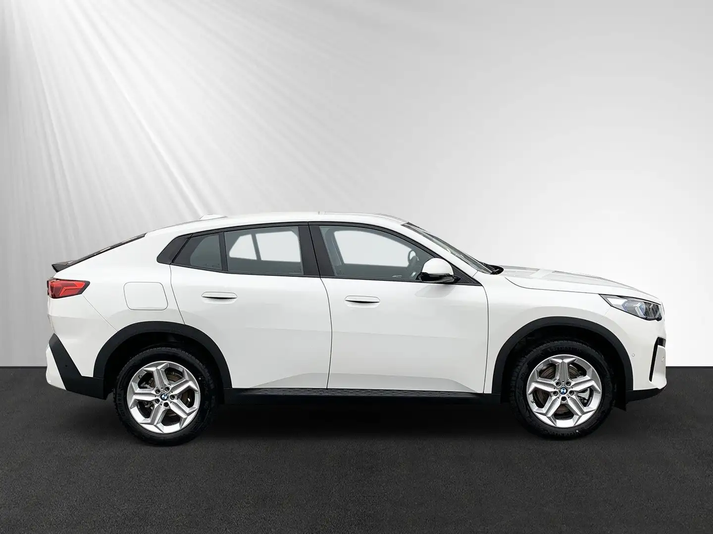 BMW X2 sDrive20i Aut.|DrivingAssistant|ParkingAssistant Weiß - 2