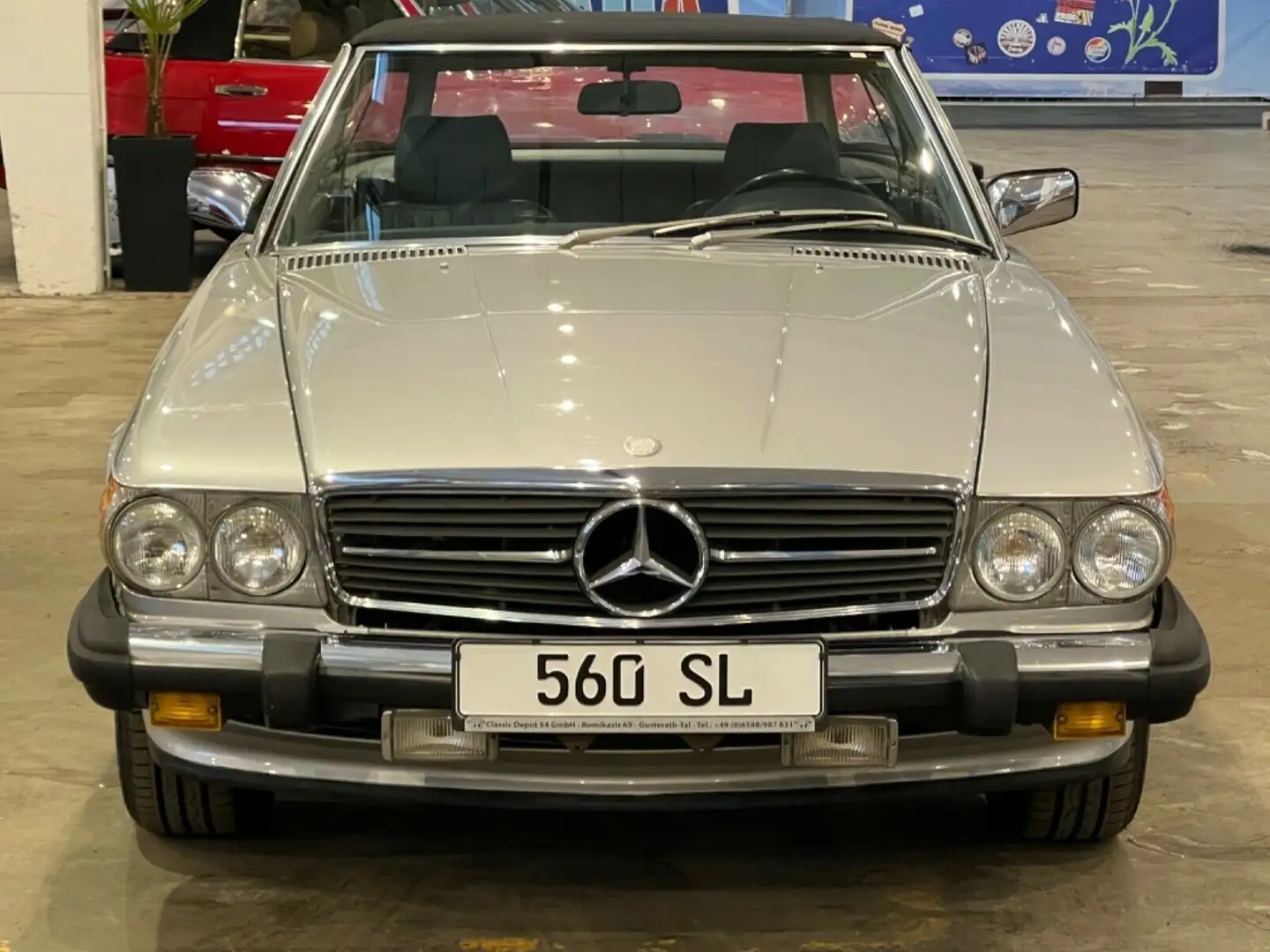 Mercedes-Benz SL 560 Silber - 2