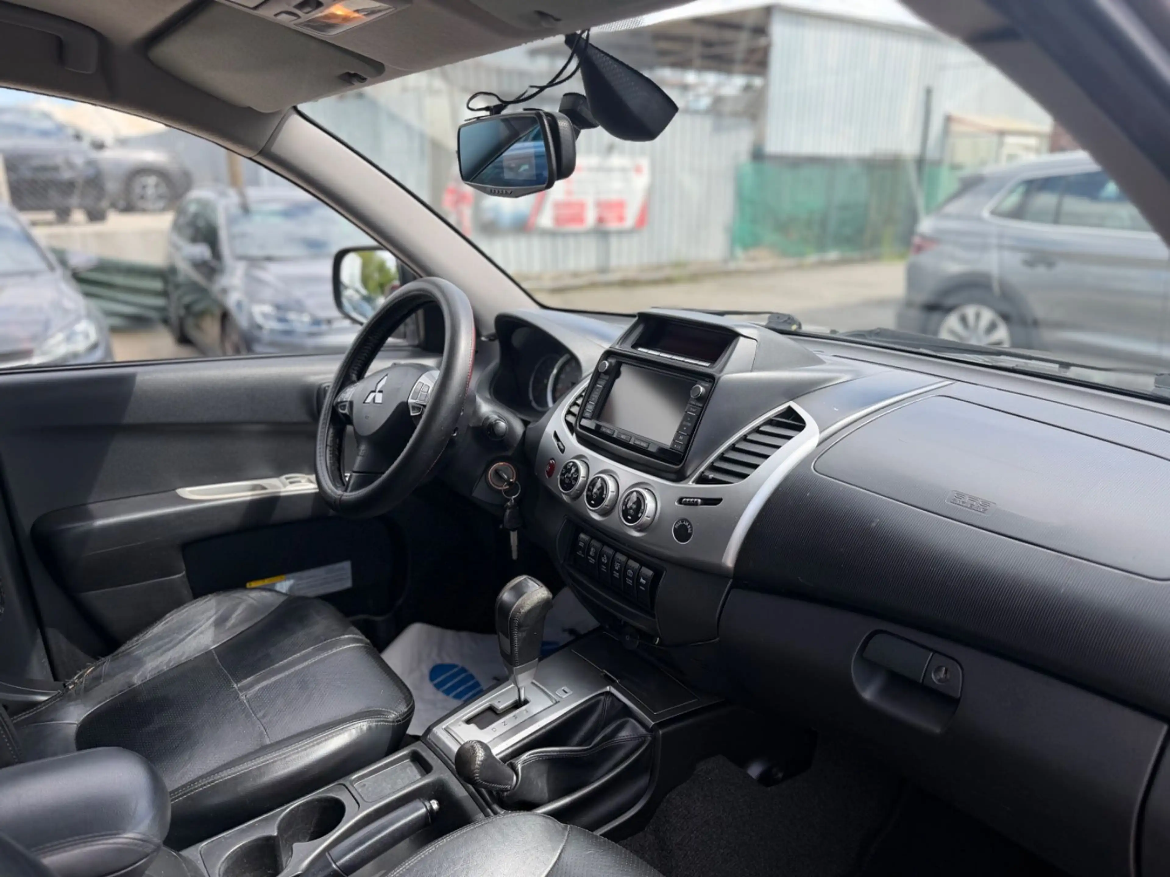 Mitsubishi L200 Intense Doppelkabine 4WD Camping — photo 13