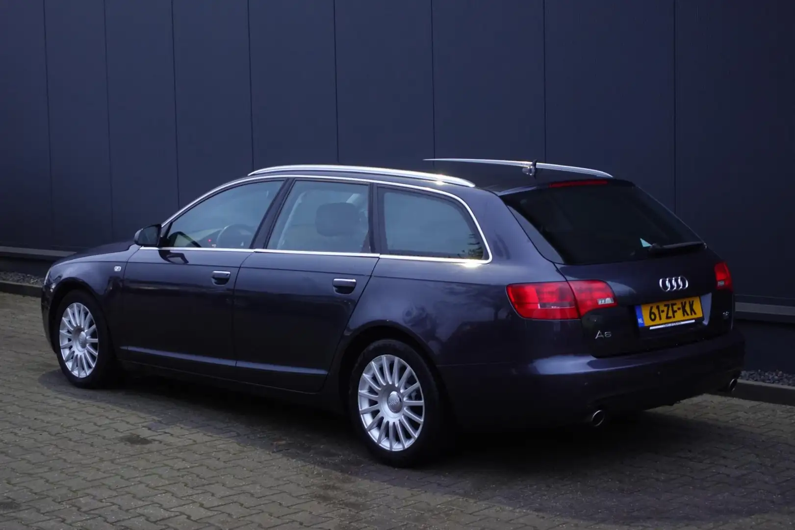 Audi A6 Avant 3.2 FSI quattro Pro Line Business Grigio - 2