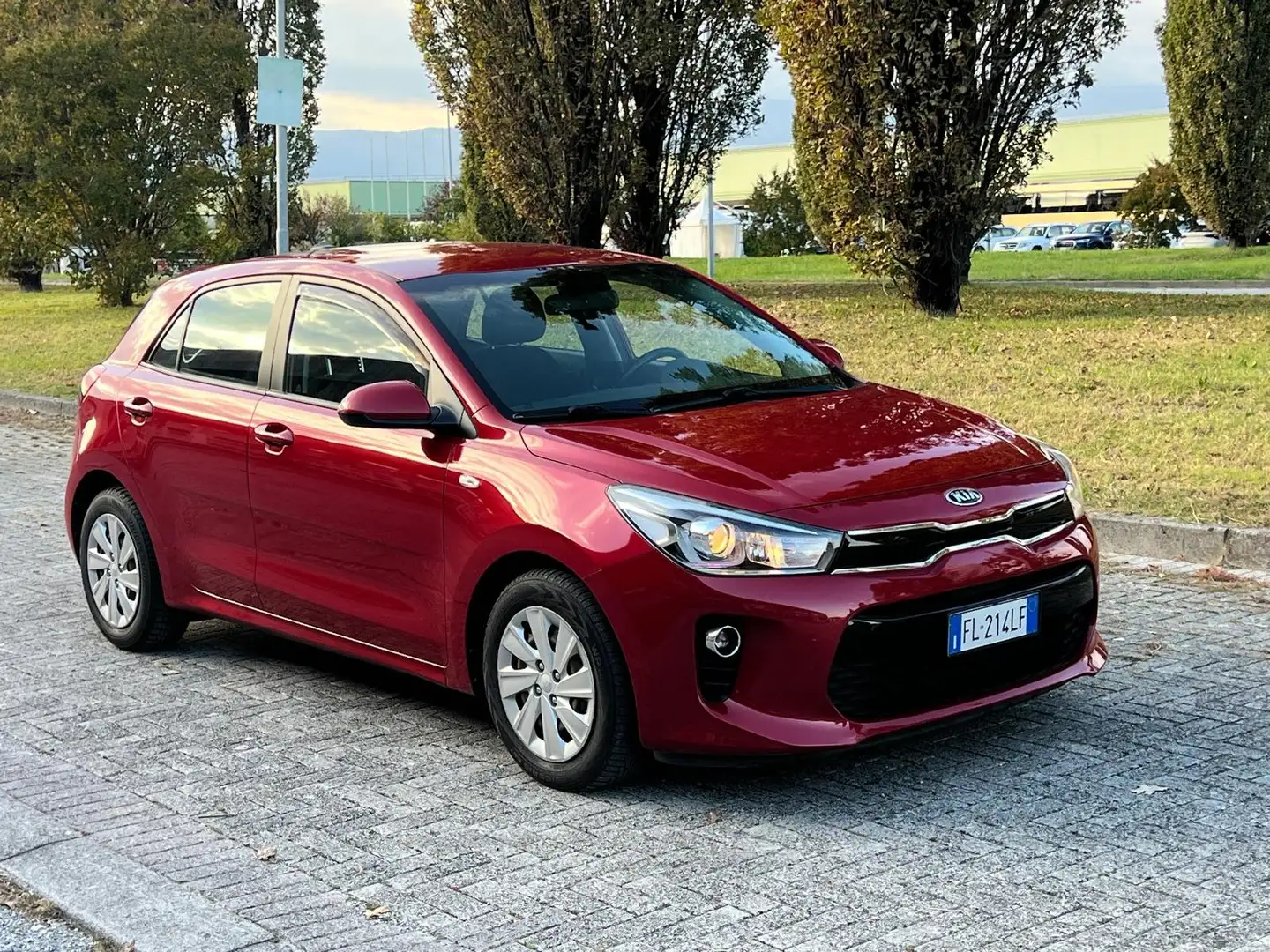 Kia Rio Rio IV 2017 1.4 crdi Active Style Pack 77cv Rosso - 1