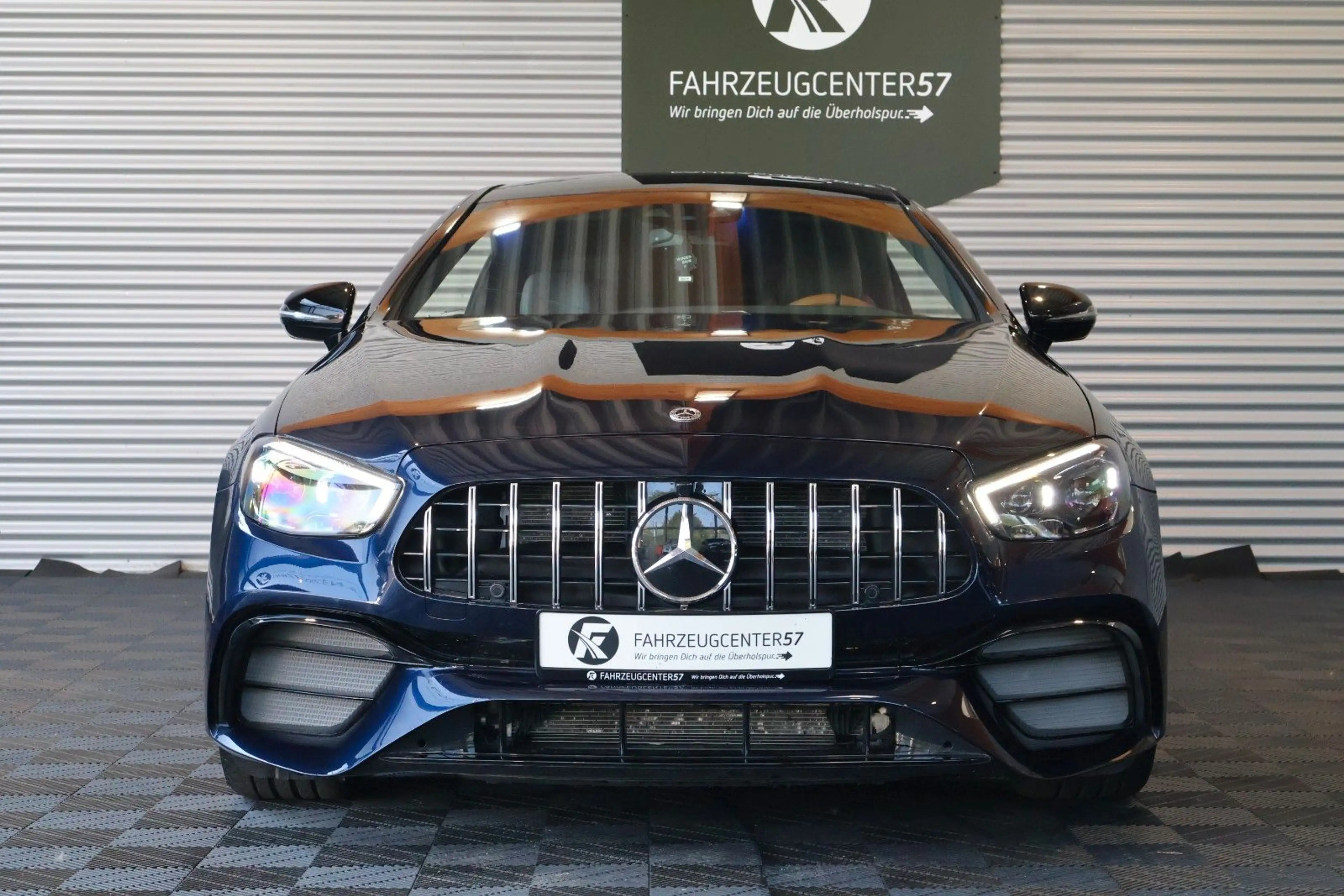 Mercedes-Benz E 53 AMG E 53 4MATIC+/PANO/CARPLAY/BURMESTER/ACC — photo 4