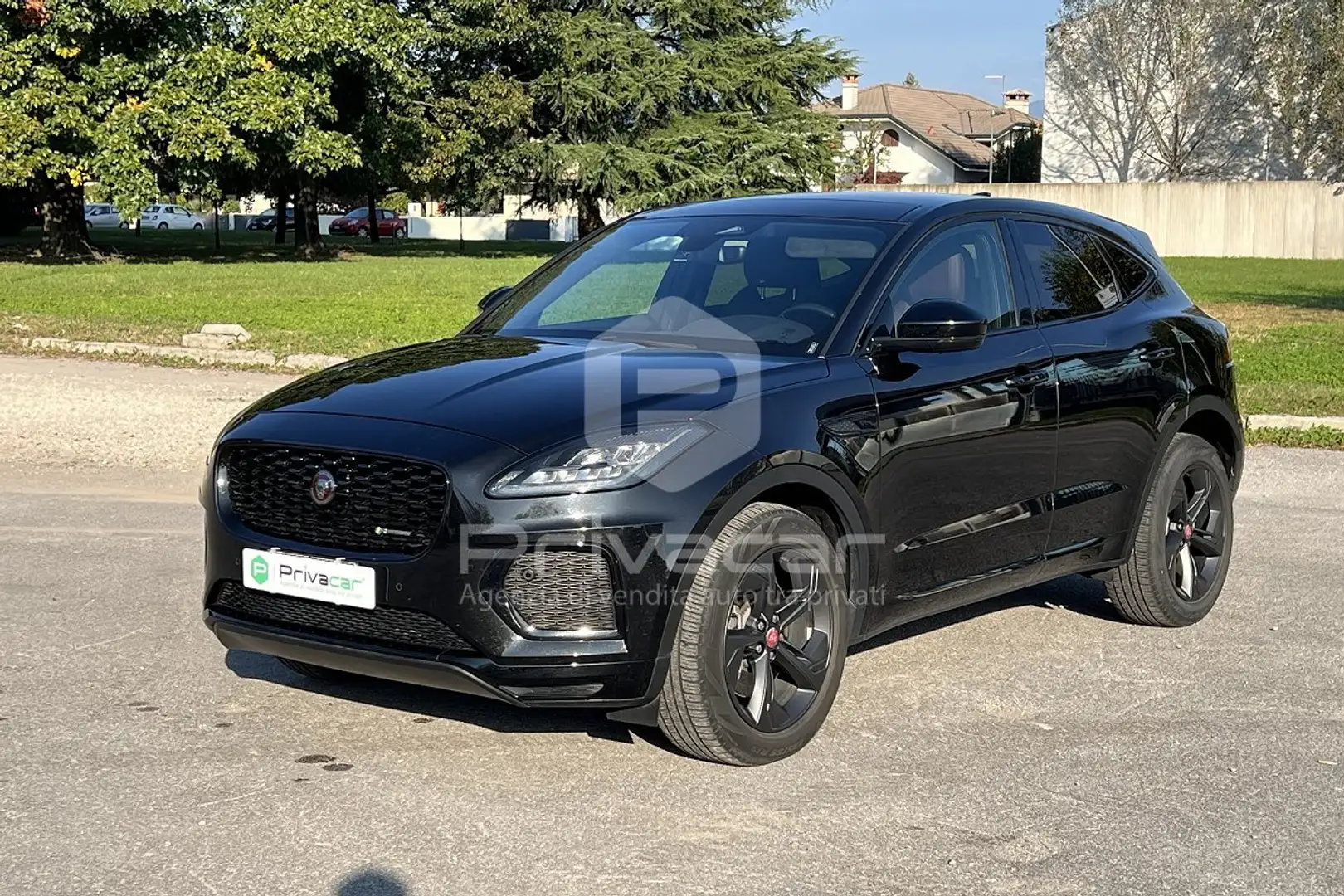 Jaguar E-Pace E-Pace 2.0D I4 163 CV AWD Auto R-Dynamic Black Nero - 1