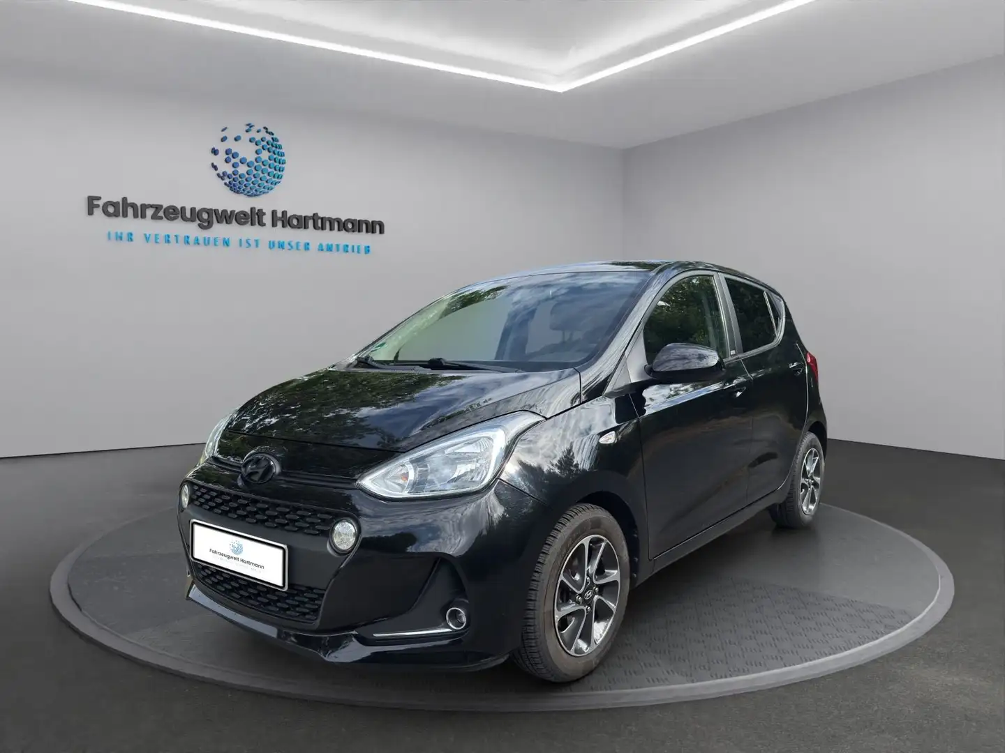 Hyundai i10 *Sitzheizung*Bluetooth*62.726km*Lenkradhzg* Negro - 1