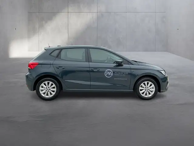 Seat Ibiza view 5