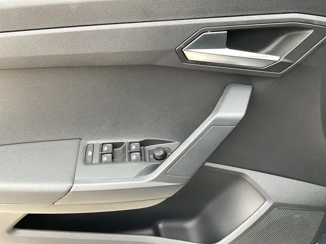 Seat Ibiza view 12