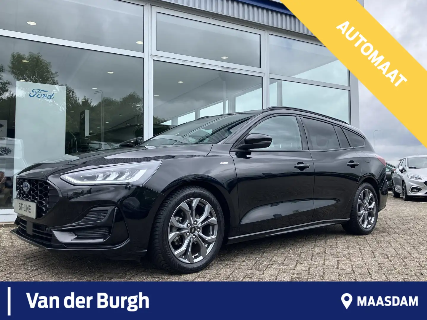 Ford Focus Wagon ST-Line 1.0 ECOboost Hybrid 125pk PowerShift Schwarz - 1