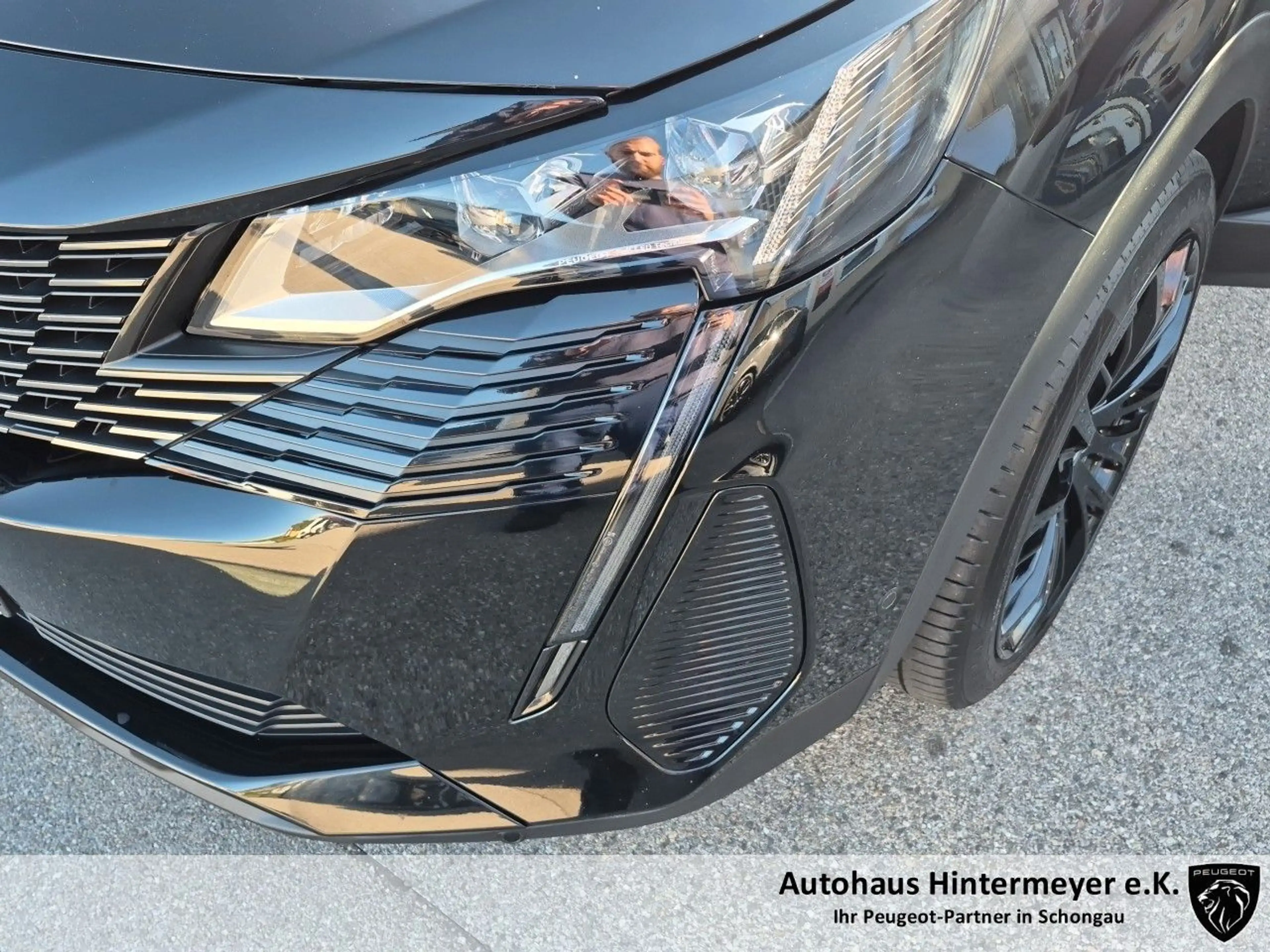 Peugeot 3008 Hybrid 225 GT — photo 12
