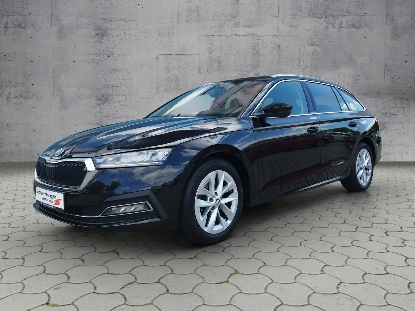 Skoda Octavia Combi First Edition 2.0 TDI DSG STH/NAV/HUD KLIMA Schwarz - 2