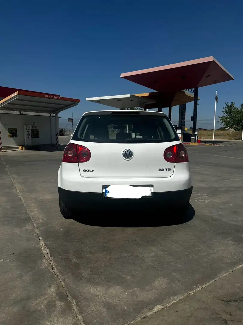 Volkswagen Golf 2.0TDI Highline - 2