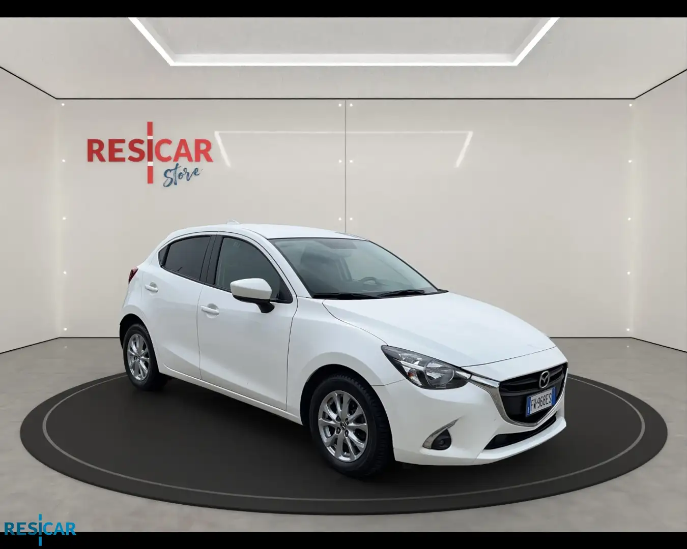 Mazda 2 5 Porte 1.5 Skyactiv-G Evolve Blanc - 1