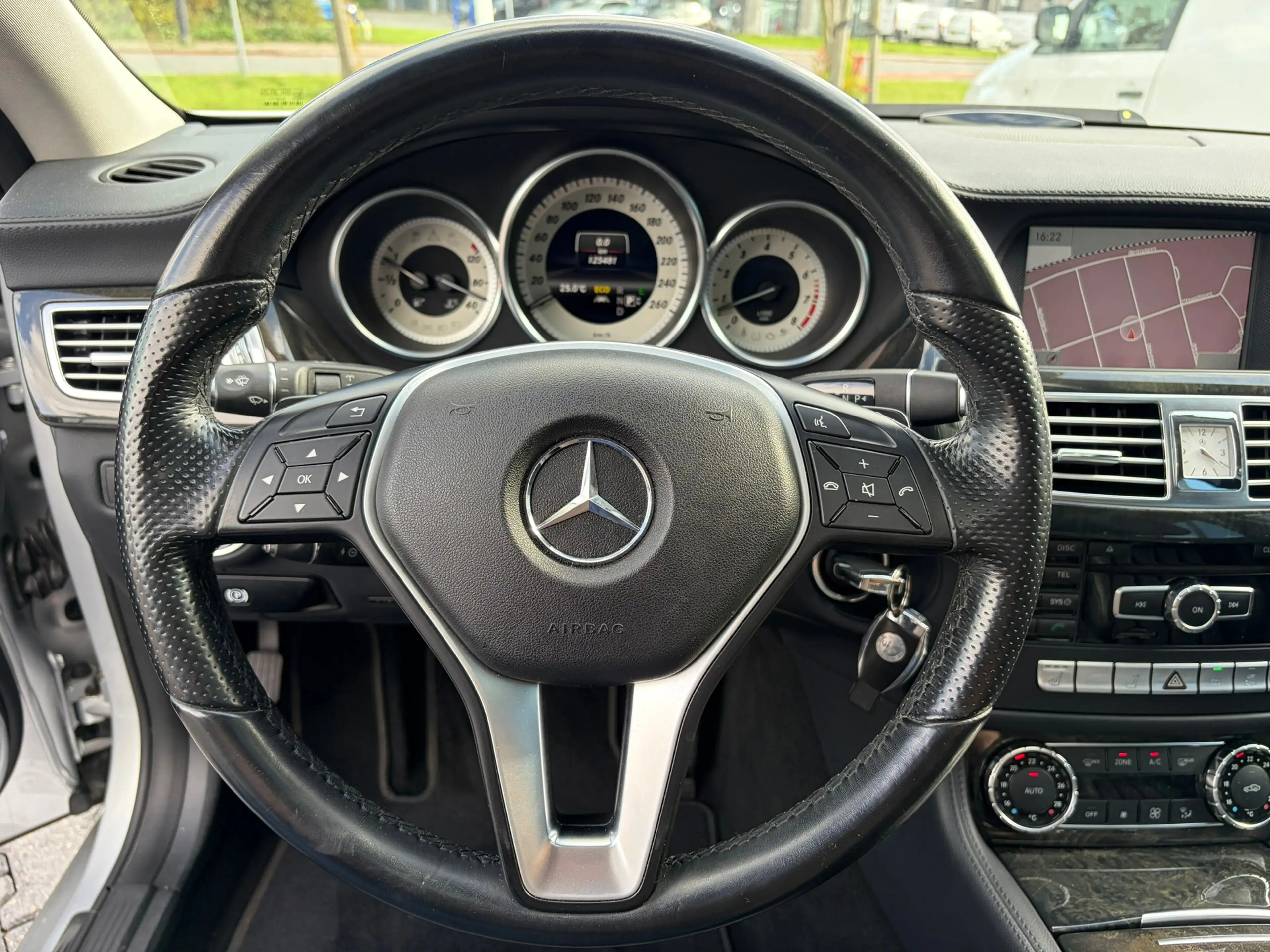 Mercedes-Benz CLS 350 Shooting Brake Automaat — photo 9