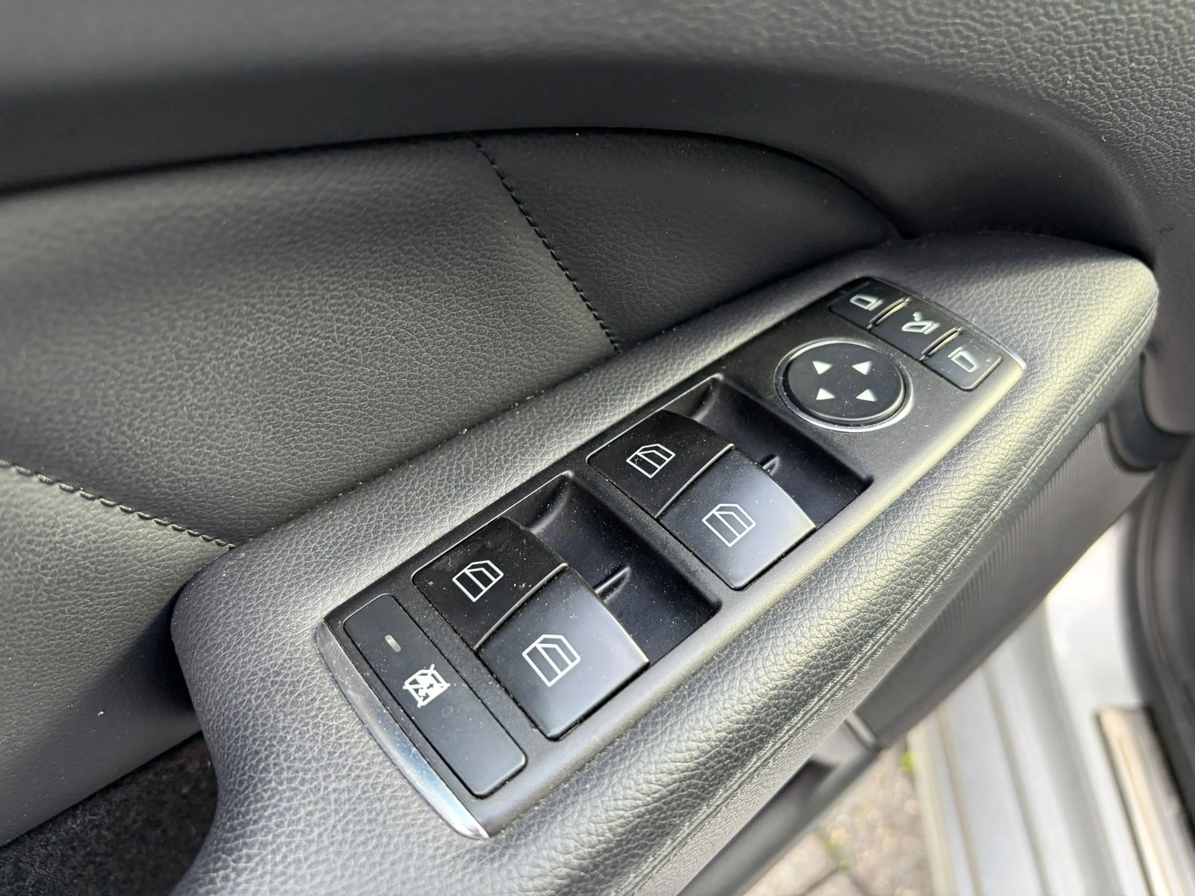 Mercedes-Benz CLS 350 Shooting Brake Automaat — photo 8