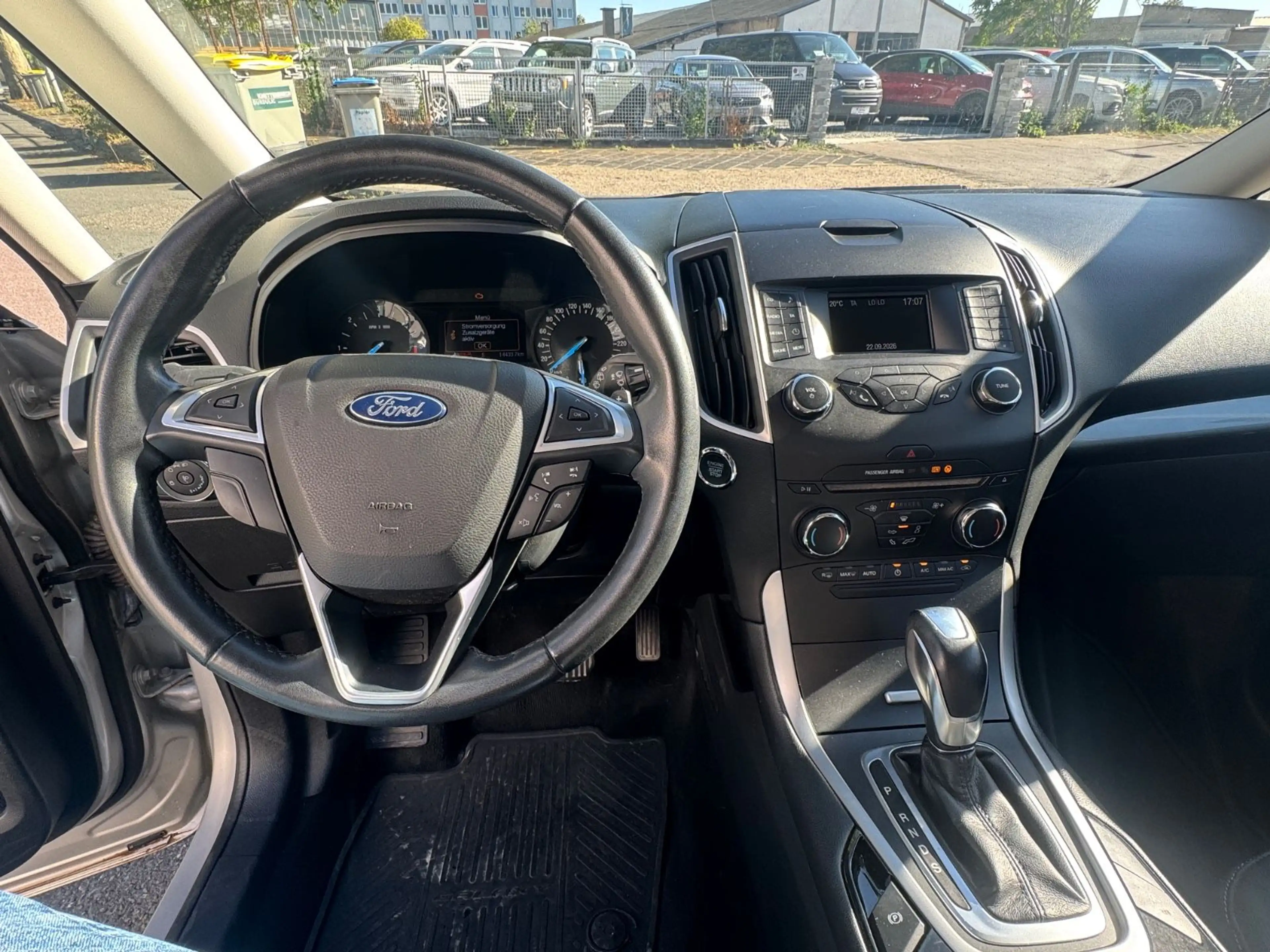 Ford Galaxy Trend / 1. Hand / Original 15.000 KM — photo 7