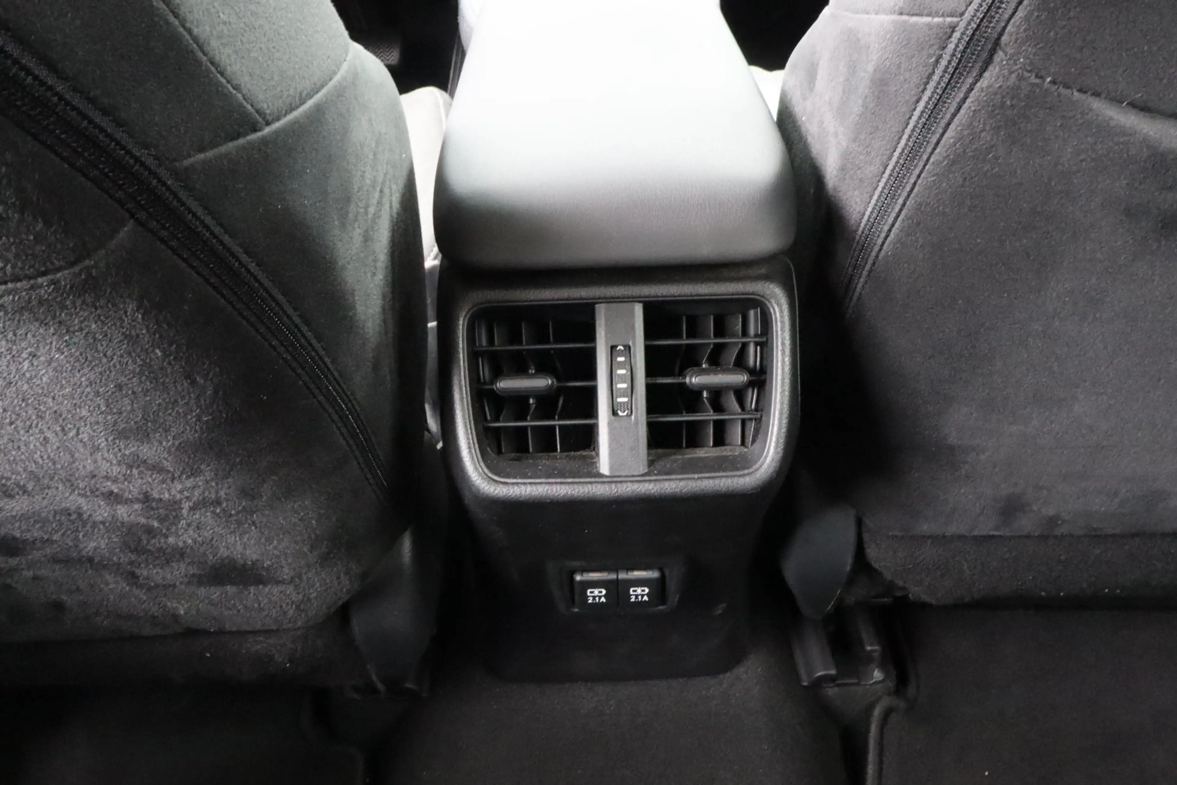 Lexus UX 250h F Sport First Edition | Achteruitrijcamera | 2 Eig — photo 27