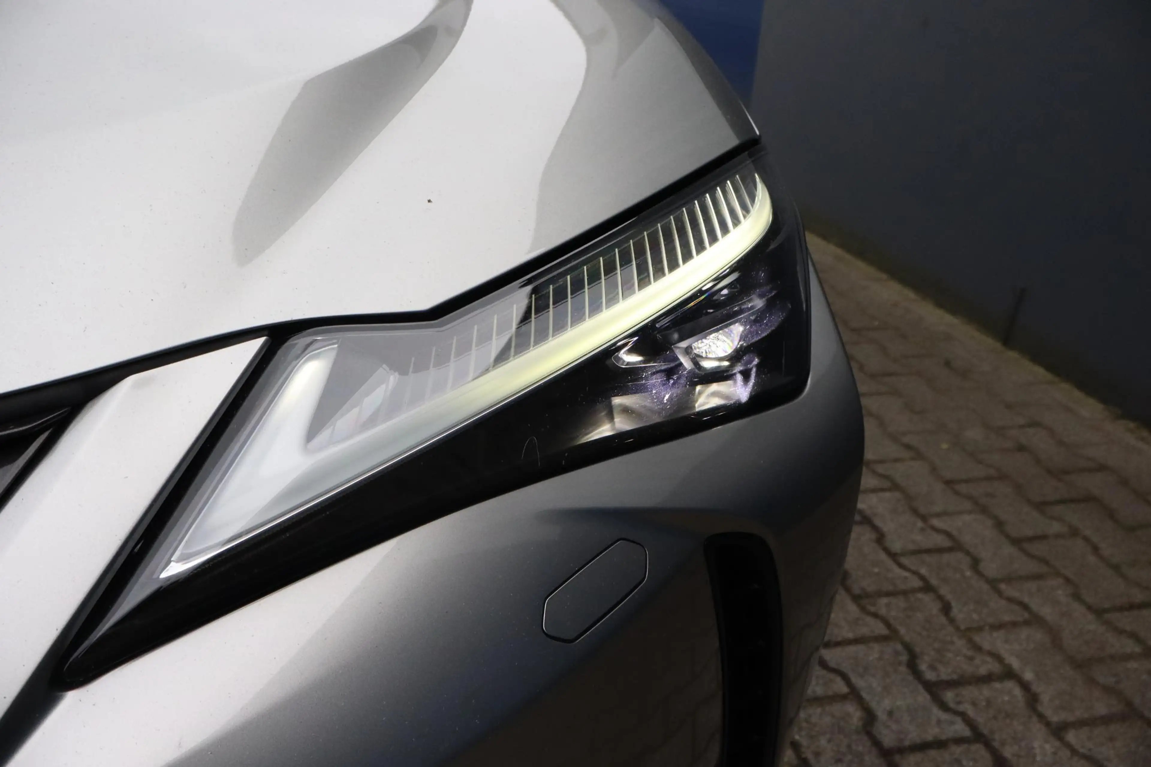 Lexus UX 250h F Sport First Edition | Achteruitrijcamera | 2 Eig — photo 33