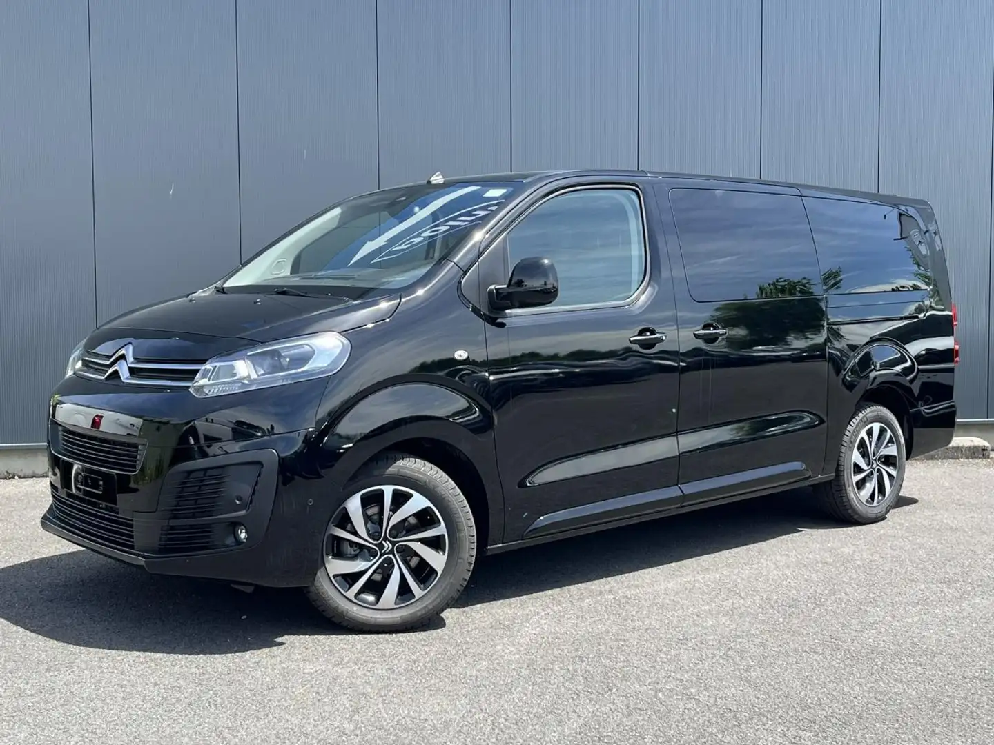 Citroen Spacetourer XL 2.0 BlueHDI EAT8 180 Shine 9 Places Noir - 1