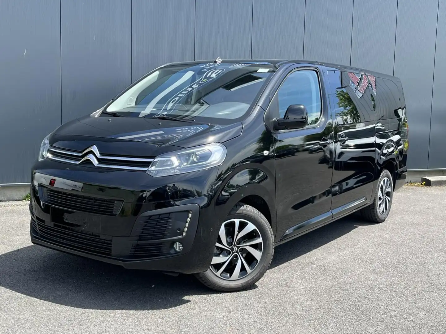 Citroen Spacetourer XL 2.0 BlueHDI EAT8 180 Shine 9 Places 9 places av Noir - 2