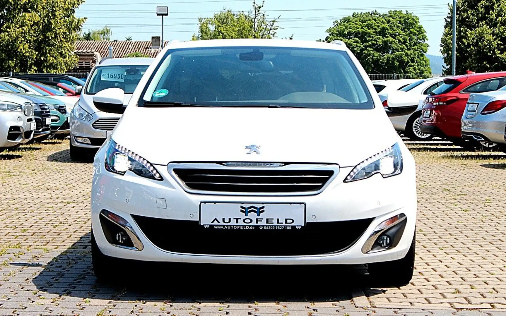 Peugeot 308 SW Allure 1.2/LED/8FACH/NAVI/SHZ/RCAM/TEMP/ Weiß - 2