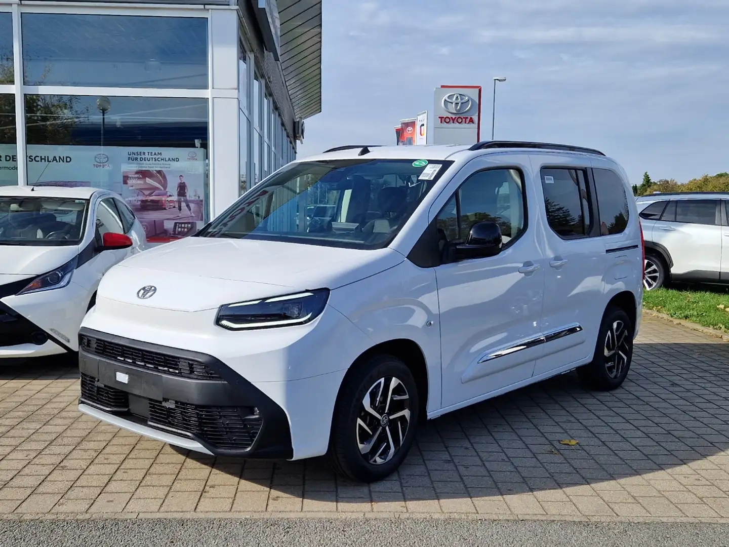 Toyota Proace City Verso L1 Electric Team D 50kwh Vollelektrisch Weiß - 2