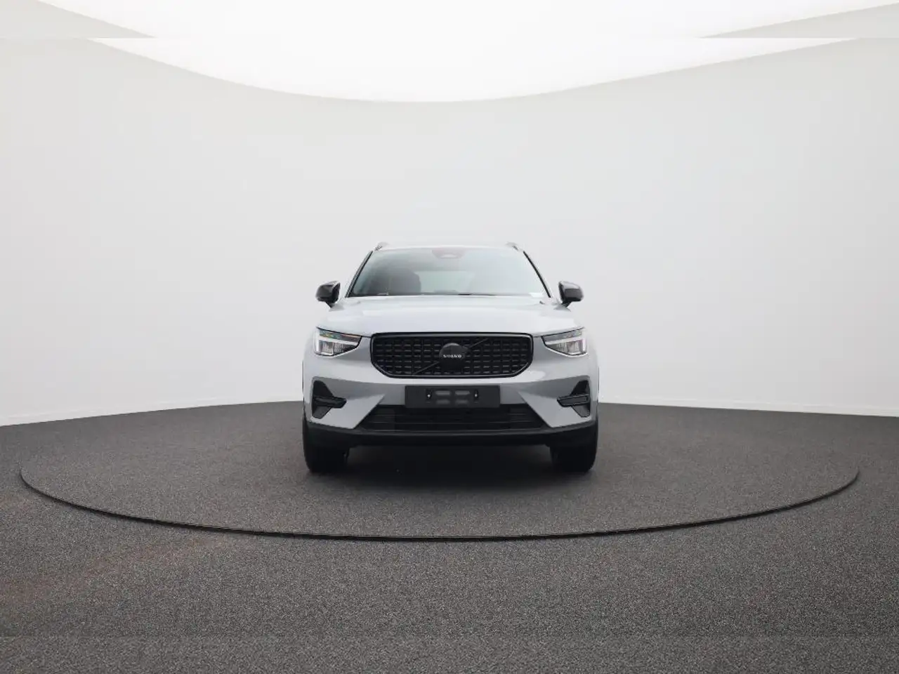 Volvo XC40 2026 — фото 6