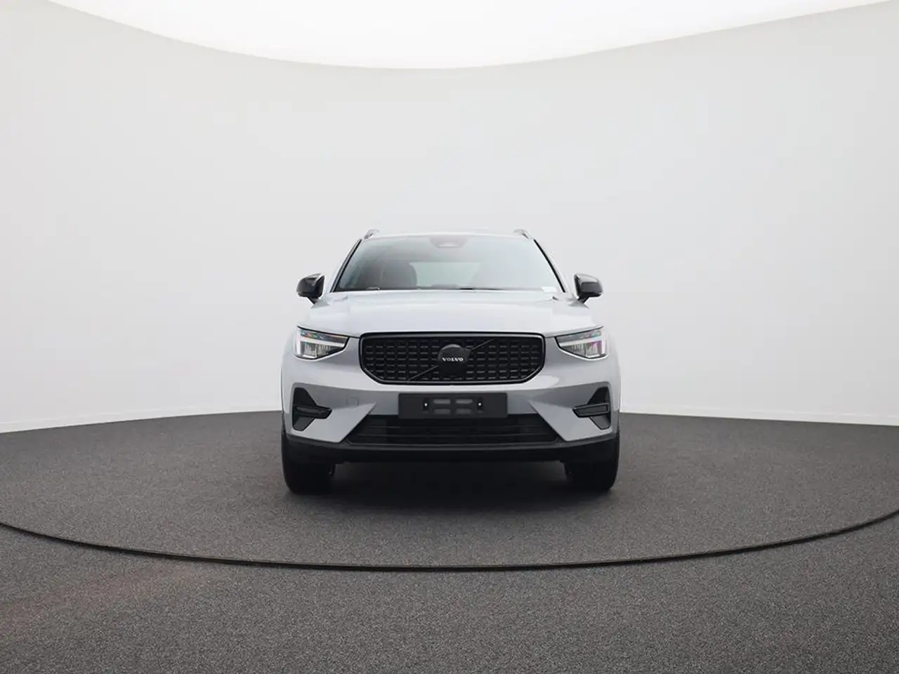 Volvo XC40 2026 — фото 7