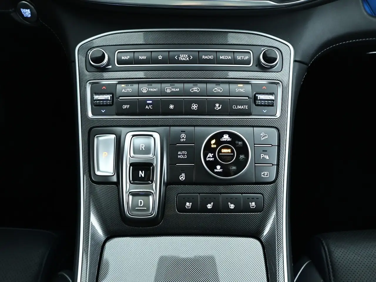 Hyundai SANTA FE 2.2 CRDi Prime 4WD|360°|LED|HeadUp 12