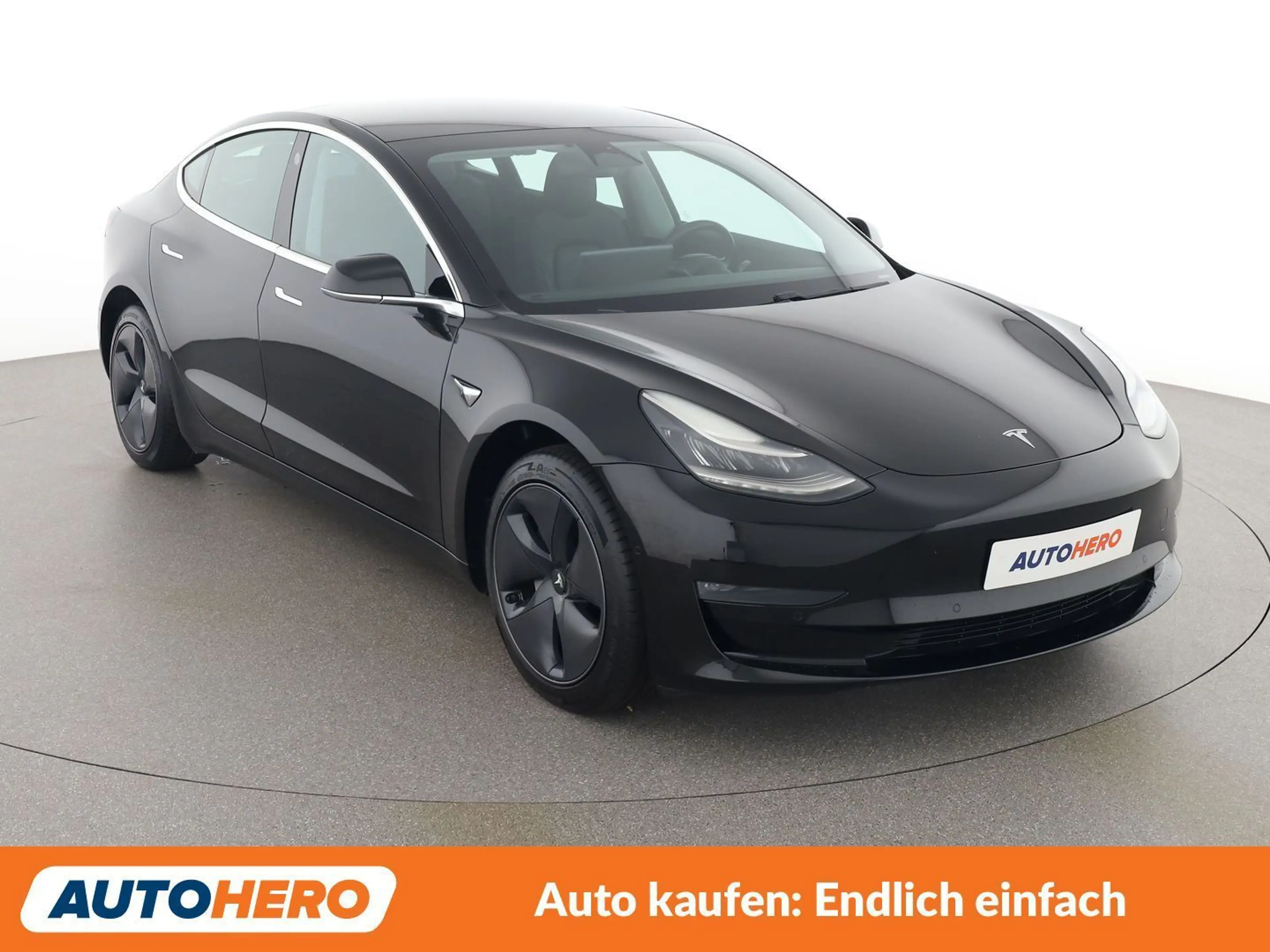 Tesla Model 3 Standard Range Plus — photo 8