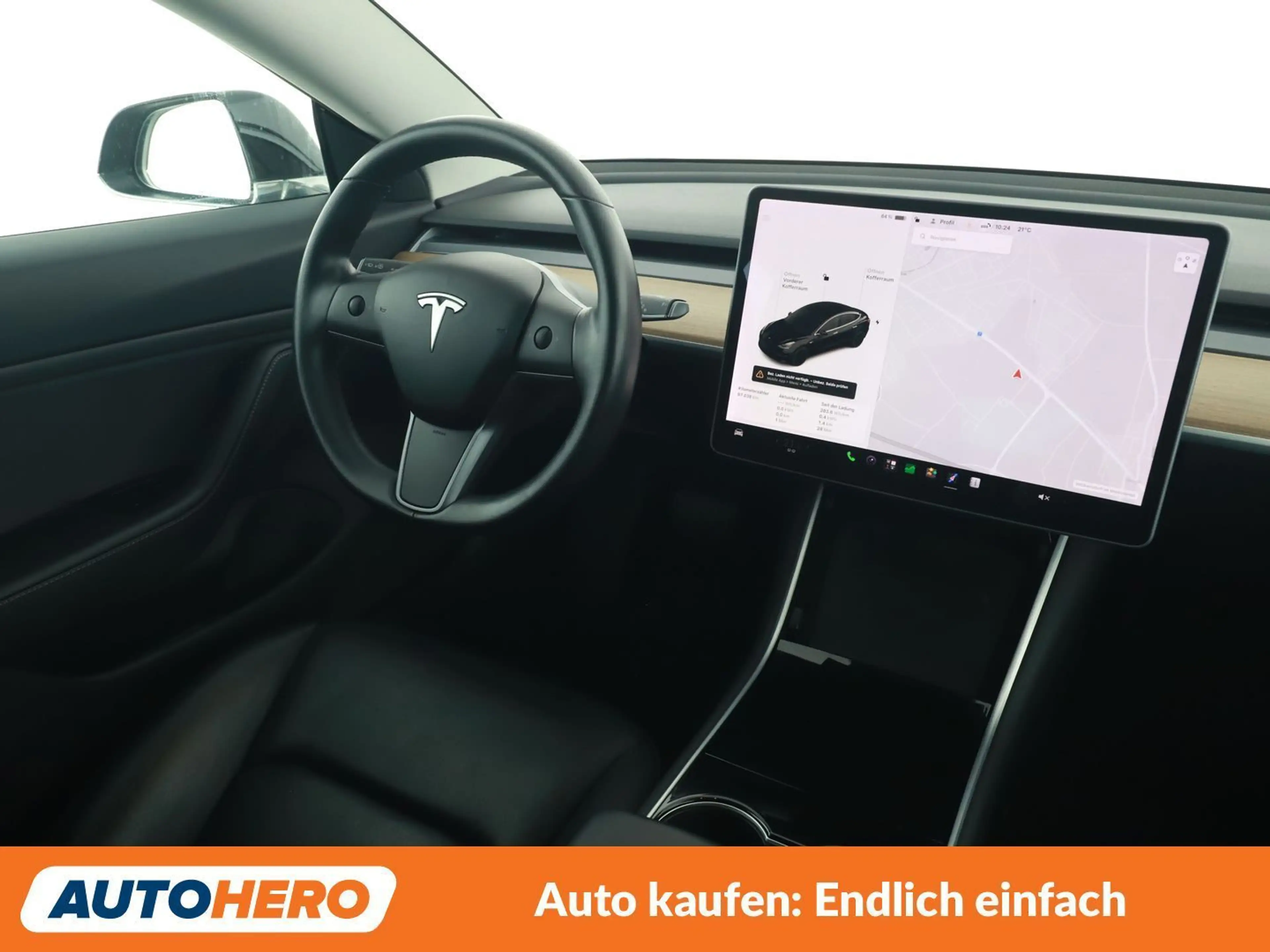 Tesla Model 3 Standard Range Plus — photo 13