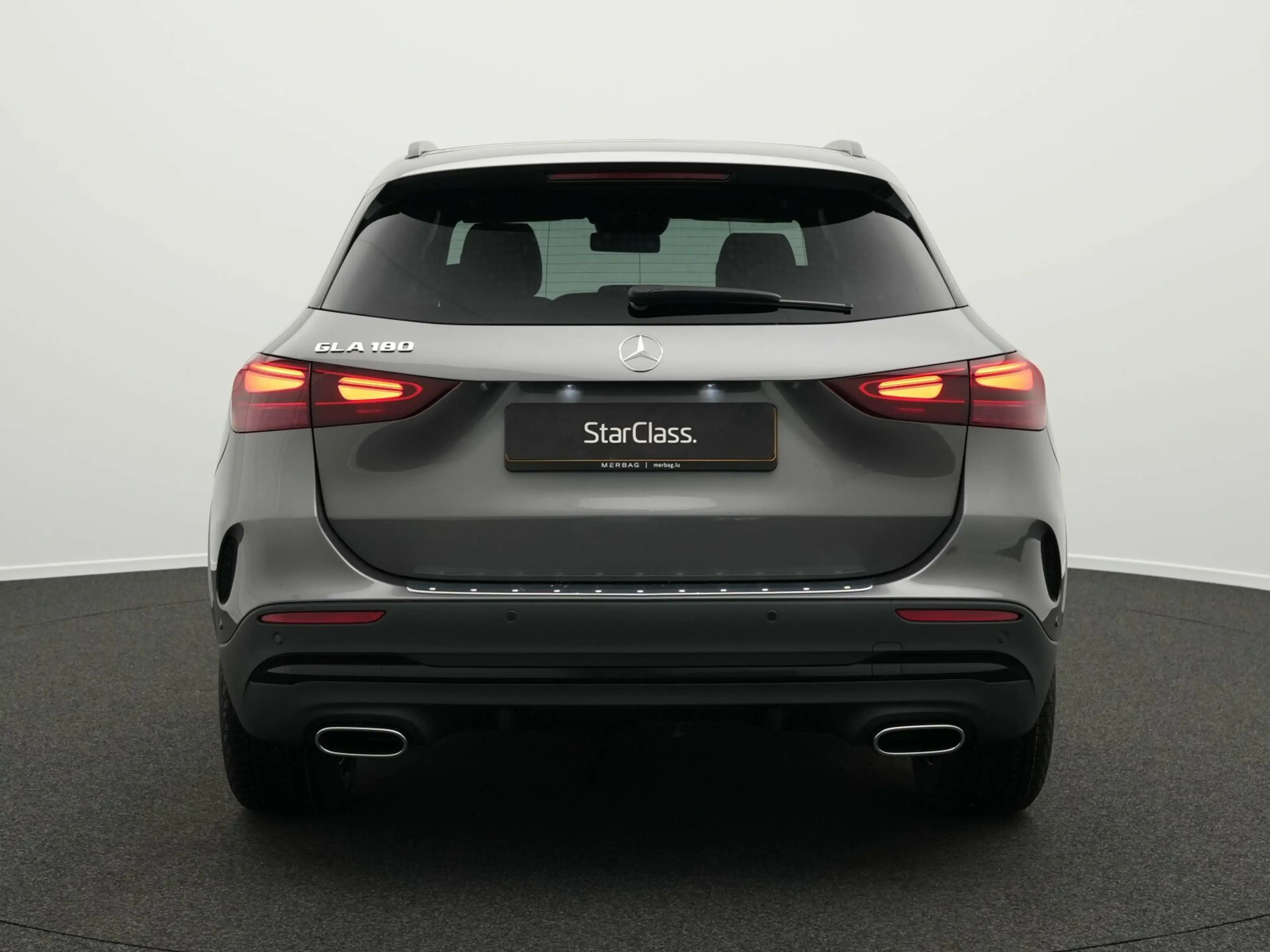 Mercedes-Benz GLA 180 GLA 180  AMG Line Navi/Pano.-Dach/Keyless-Go/Klima — photo 4