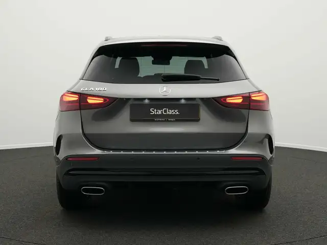 Mercedes-Benz Gla view 4