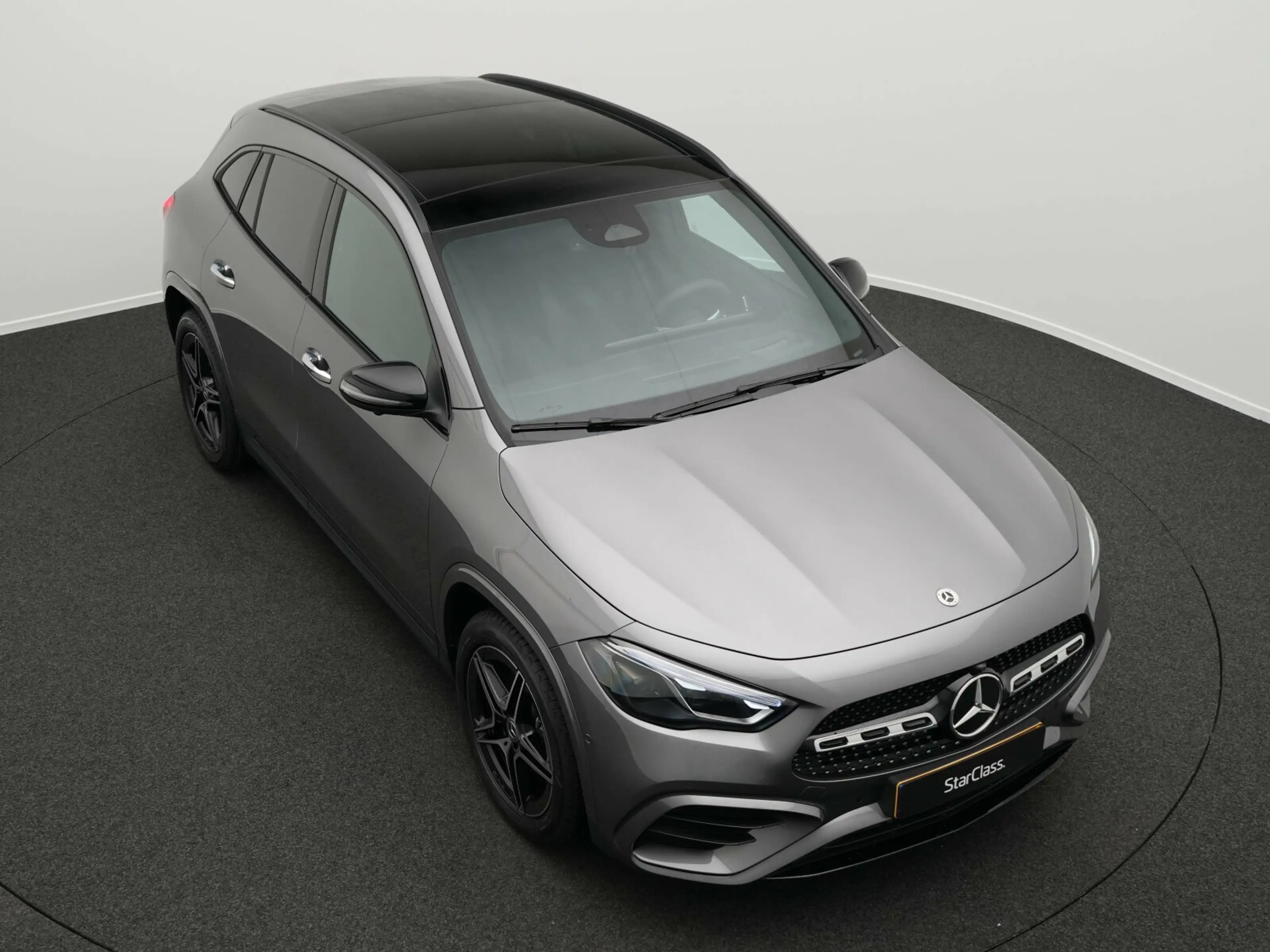 Mercedes-Benz GLA 180 GLA 180  AMG Line Navi/Pano.-Dach/Keyless-Go/Klima — photo 12