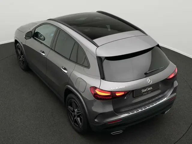 Mercedes-Benz Gla view 13