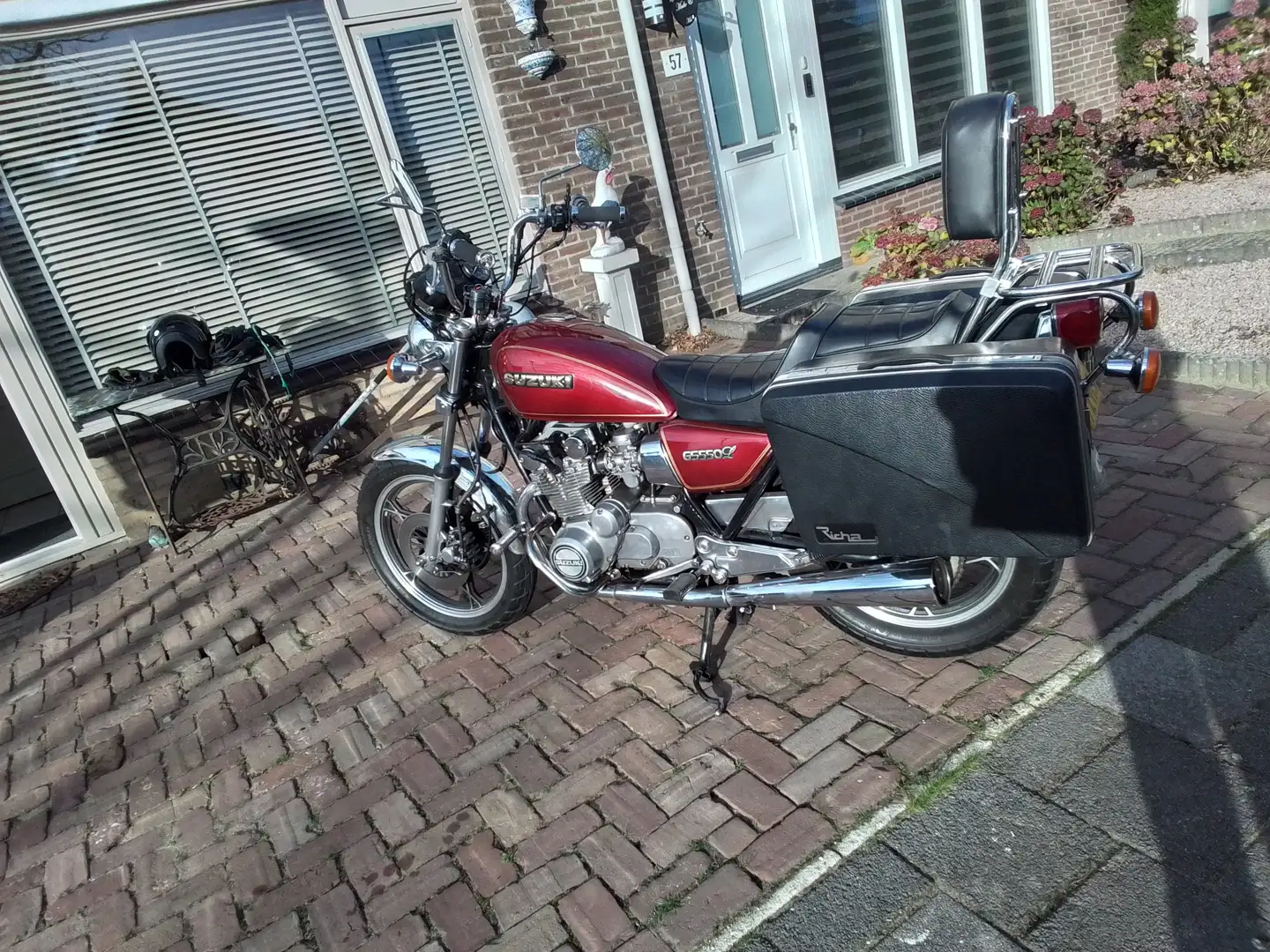 Suzuki GS 550 Shopper - 2
